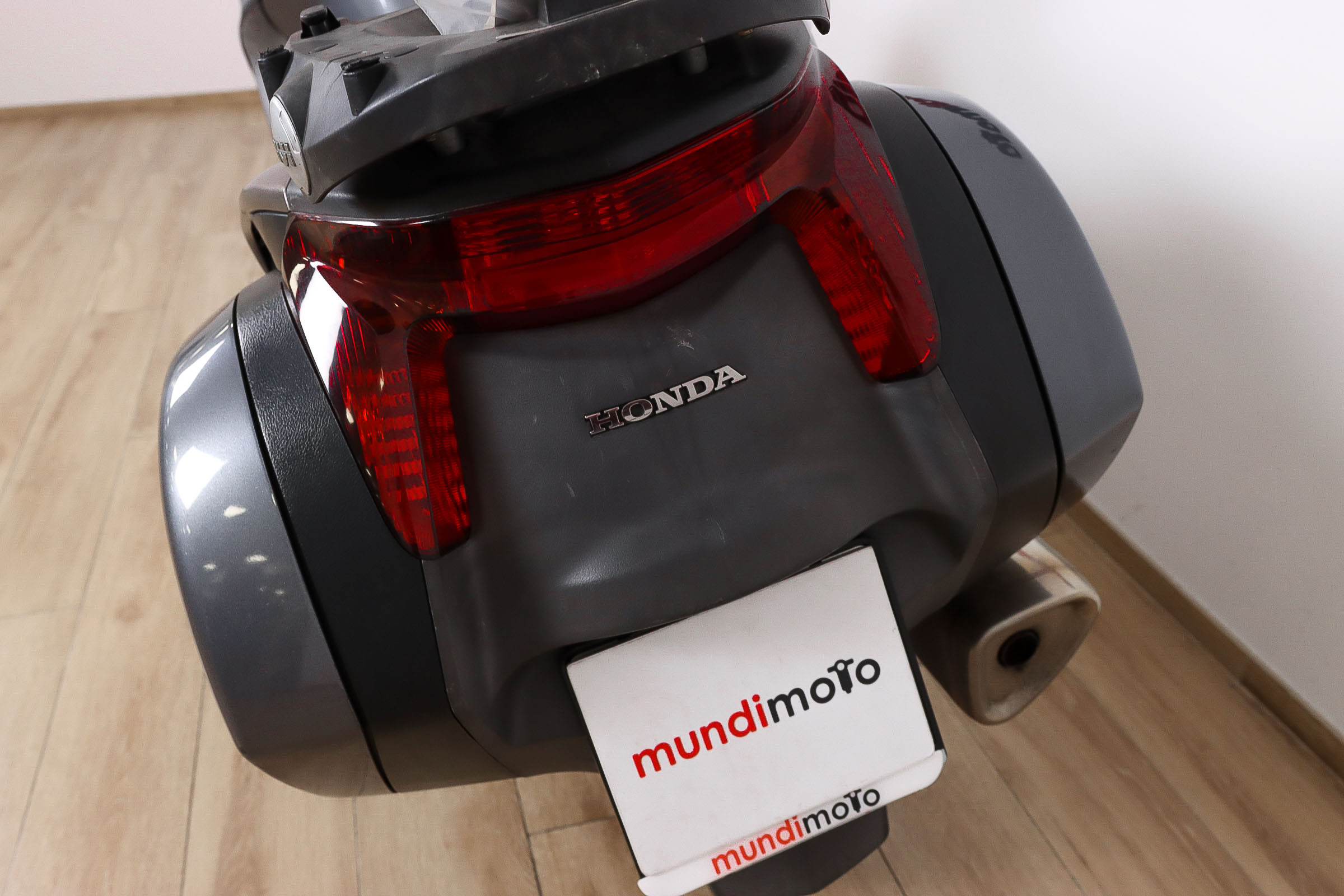 HONDA NT 700 DEAUVILLEHONDA8 HONDA NT 700 DEAUVILLEHONDA8