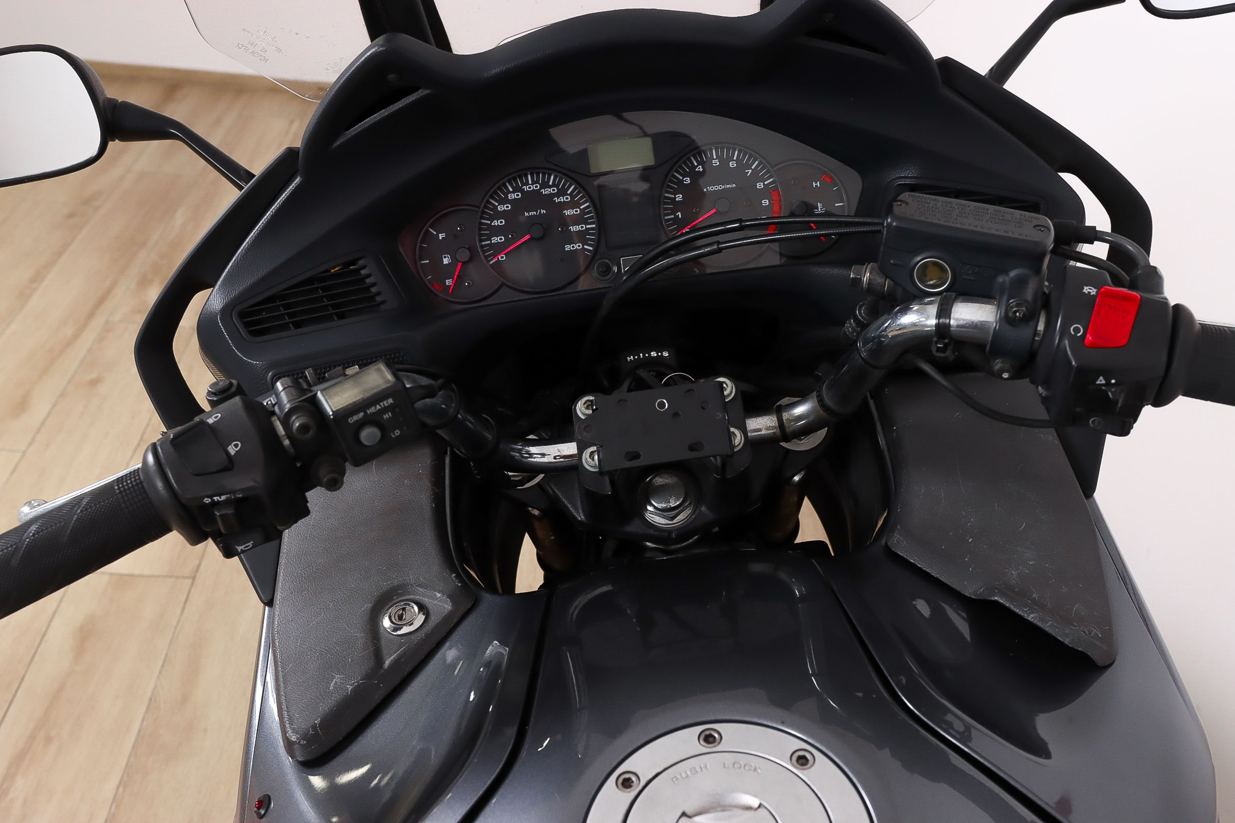 HONDA NT 700 DEAUVILLEHONDA9 HONDA NT 700 DEAUVILLEHONDA9