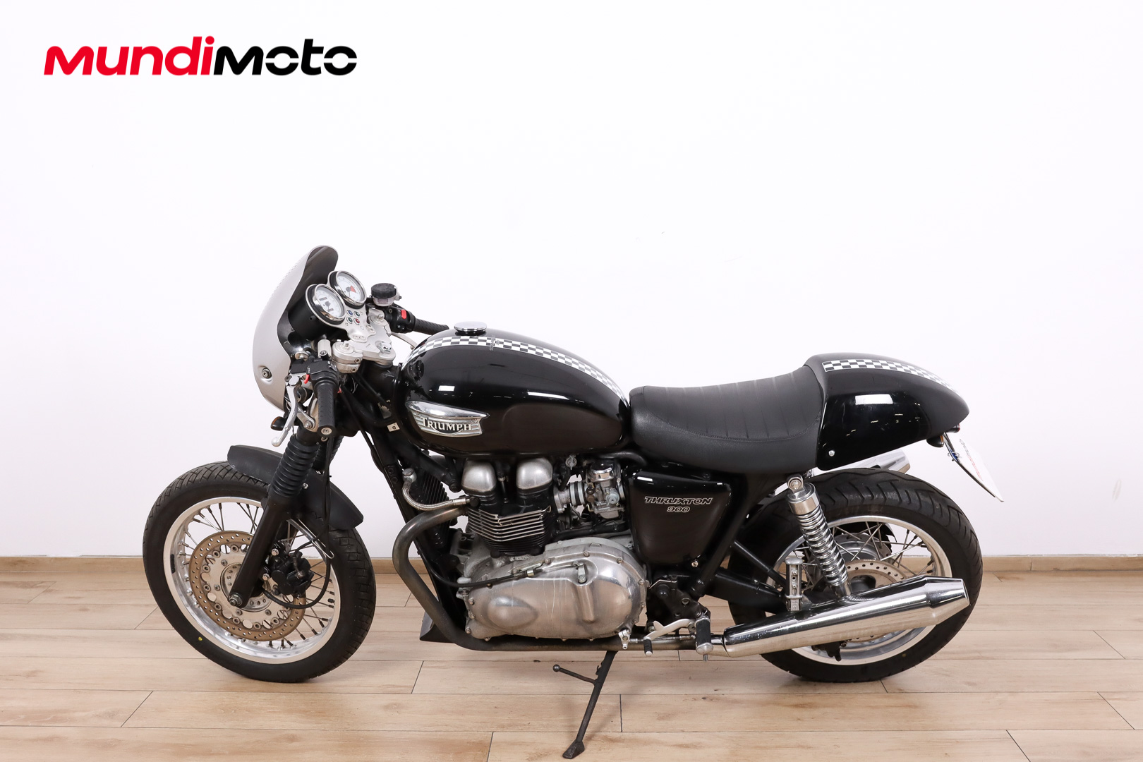 TRIUMPH Thruxton EFITRIUMPH6 TRIUMPH Thruxton EFITRIUMPH6