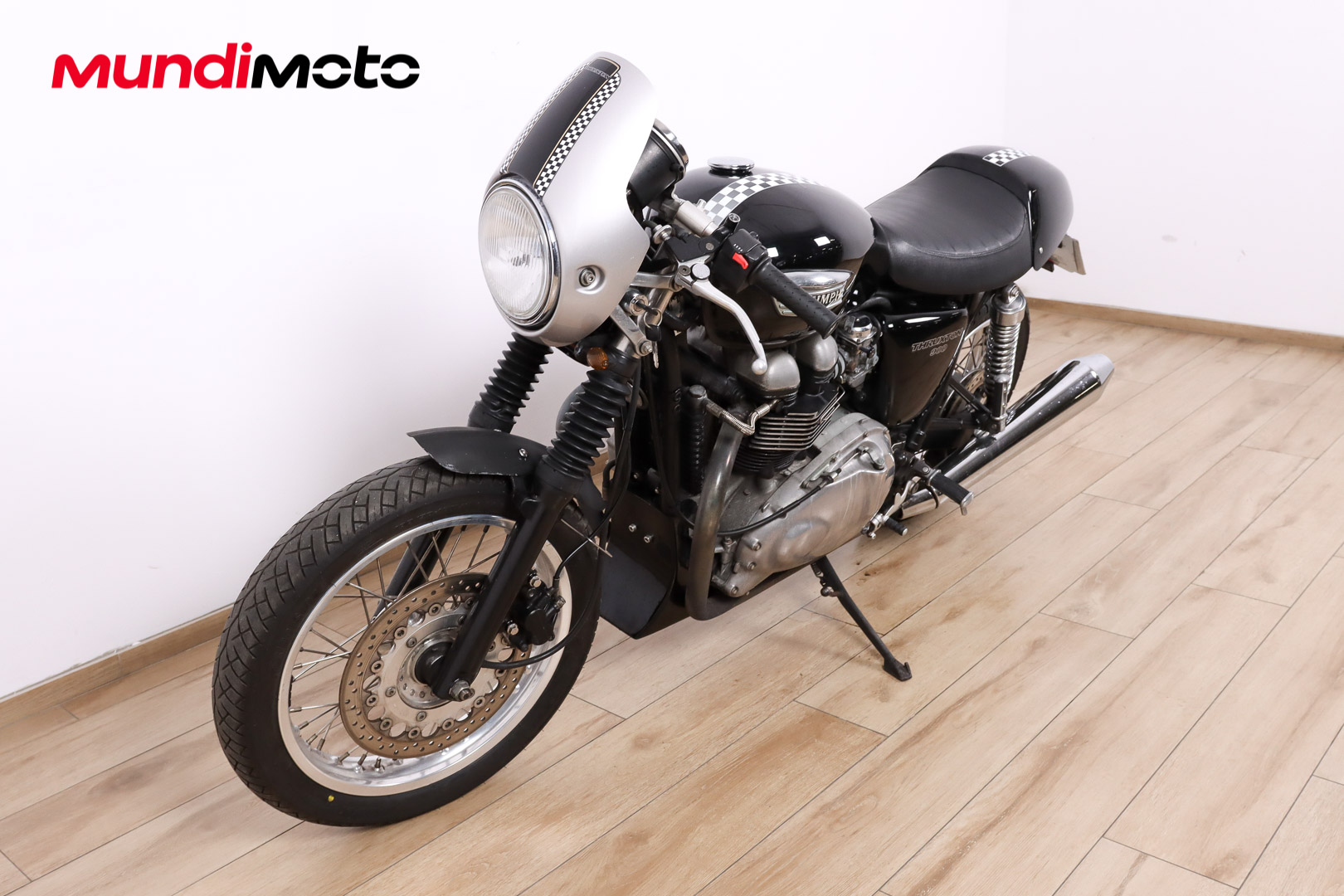 TRIUMPH Thruxton EFITRIUMPH7 TRIUMPH Thruxton EFITRIUMPH7