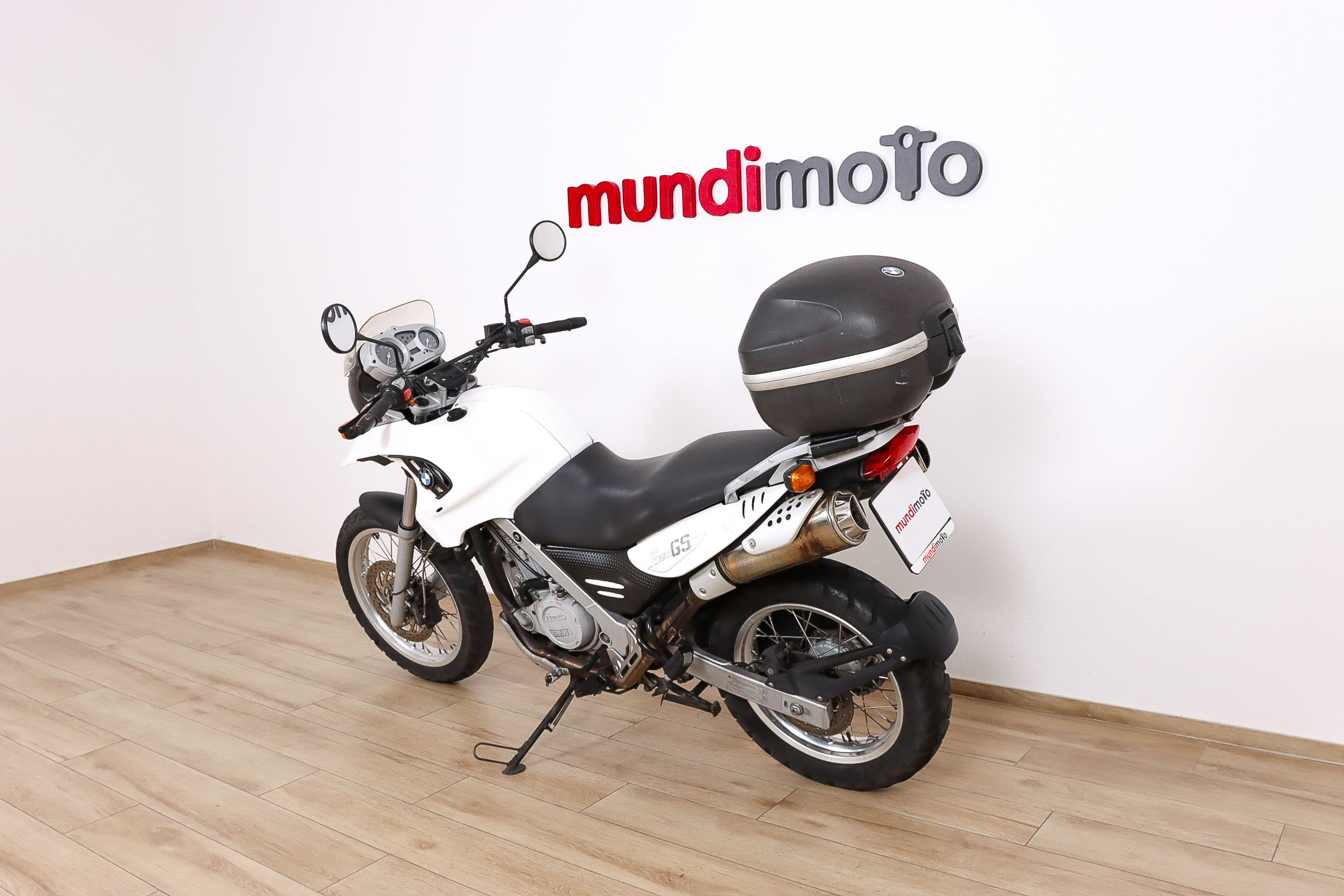 BMW F 650 GSBMW8 BMW F 650 GSBMW8