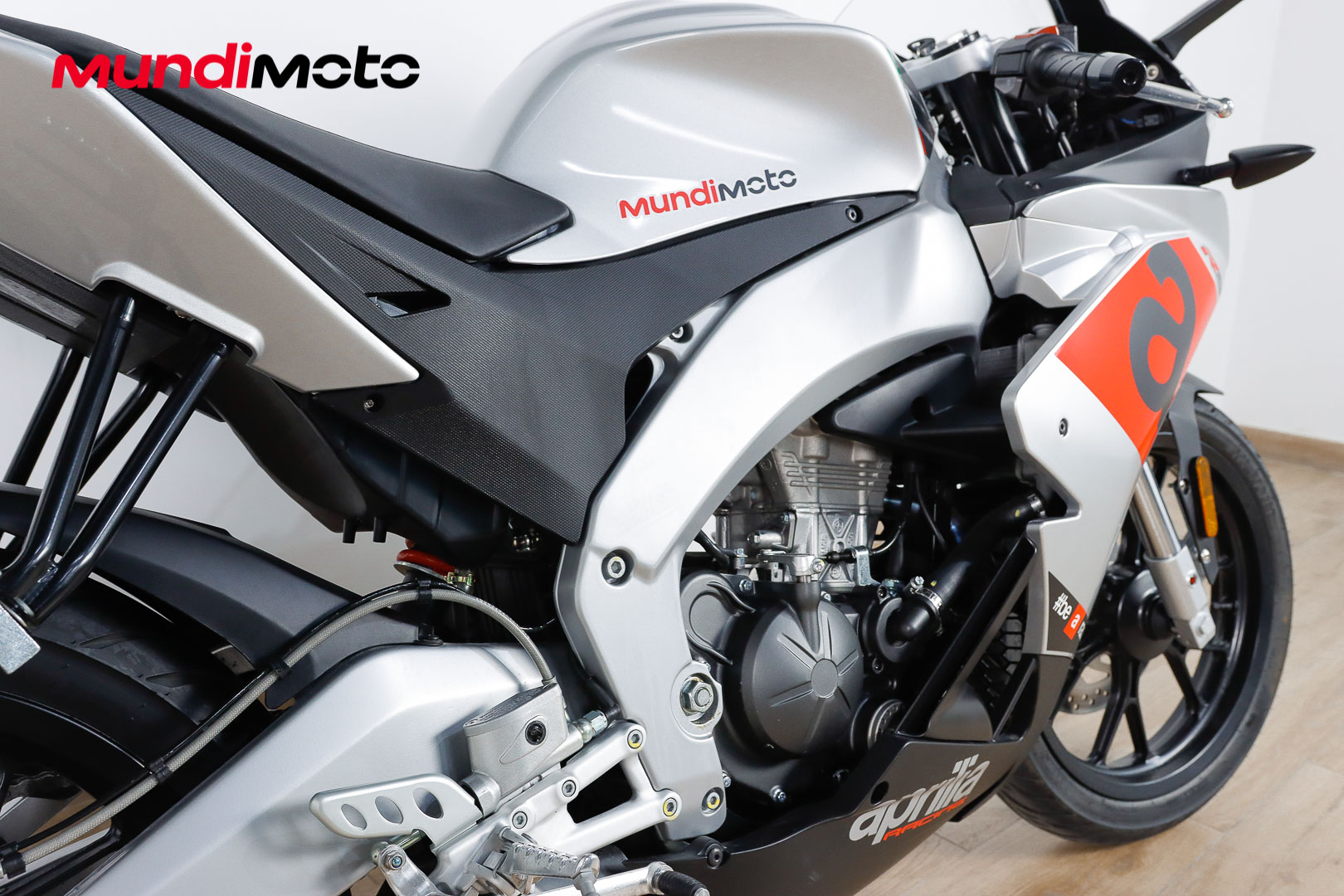 APRILIA RS4 125APRILIA3 APRILIA RS4 125APRILIA3
