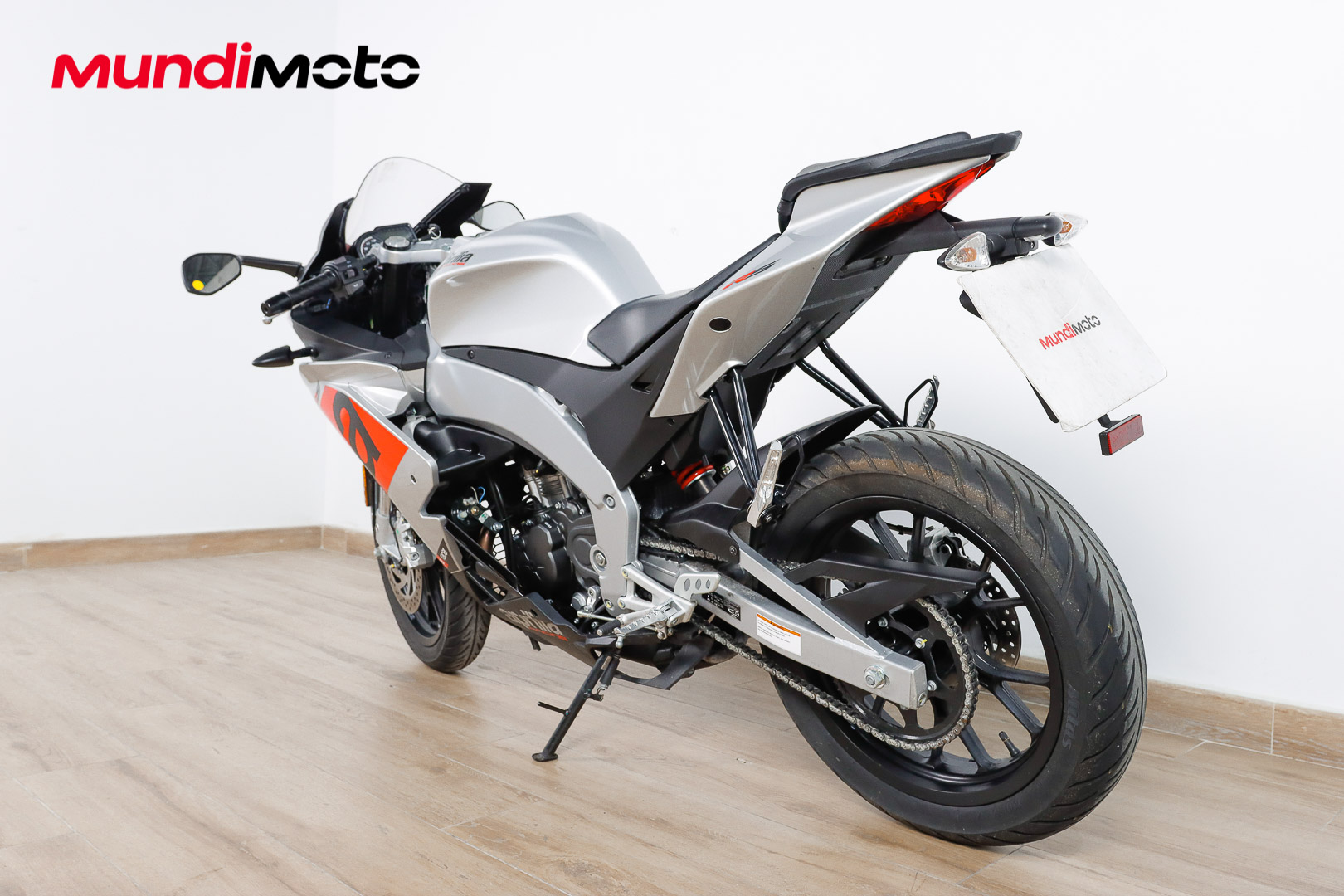 APRILIA RS4 125APRILIA6 APRILIA RS4 125APRILIA6