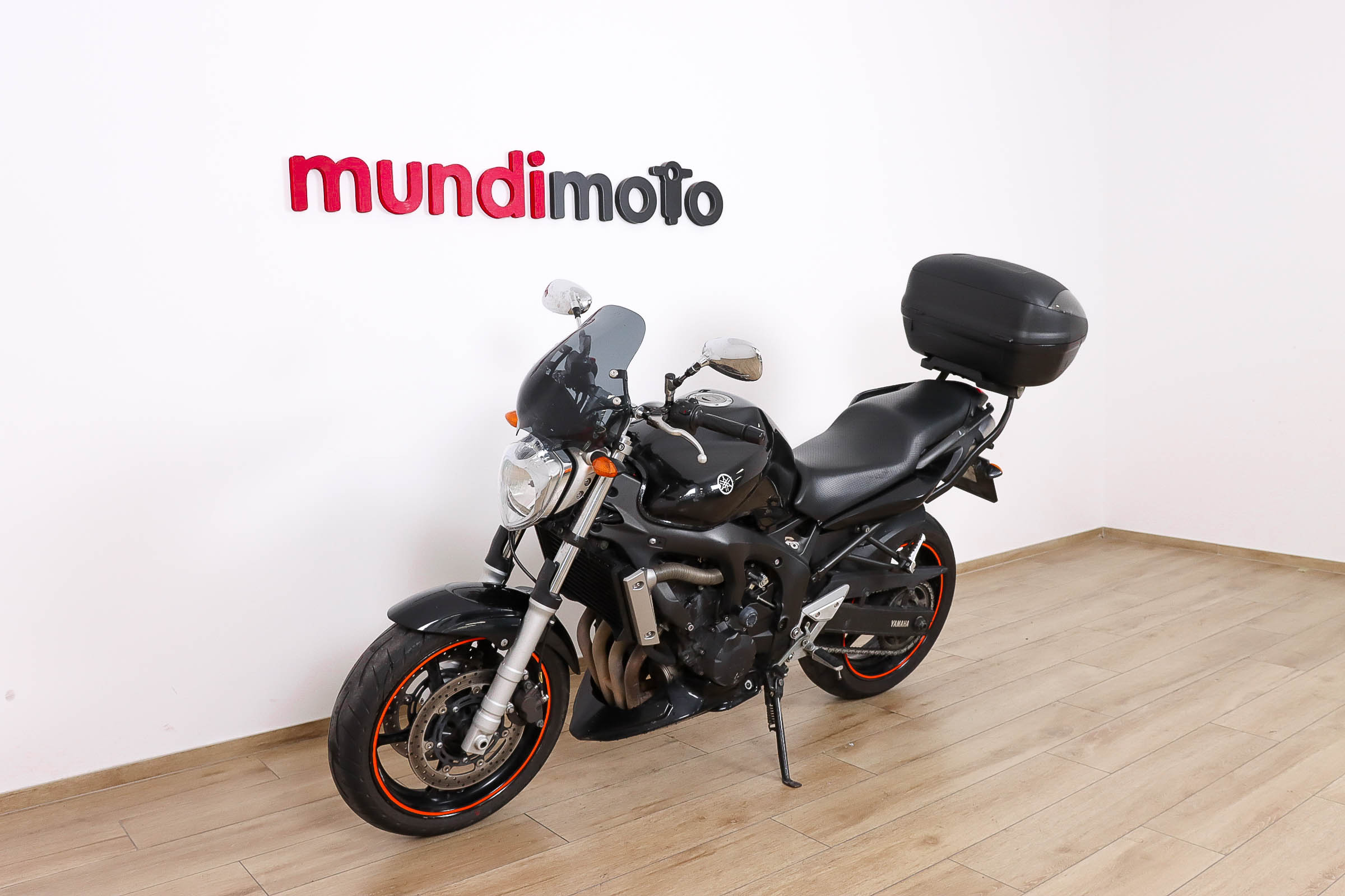 YAMAHA FZ6 NYAMAHA8 YAMAHA FZ6 NYAMAHA8