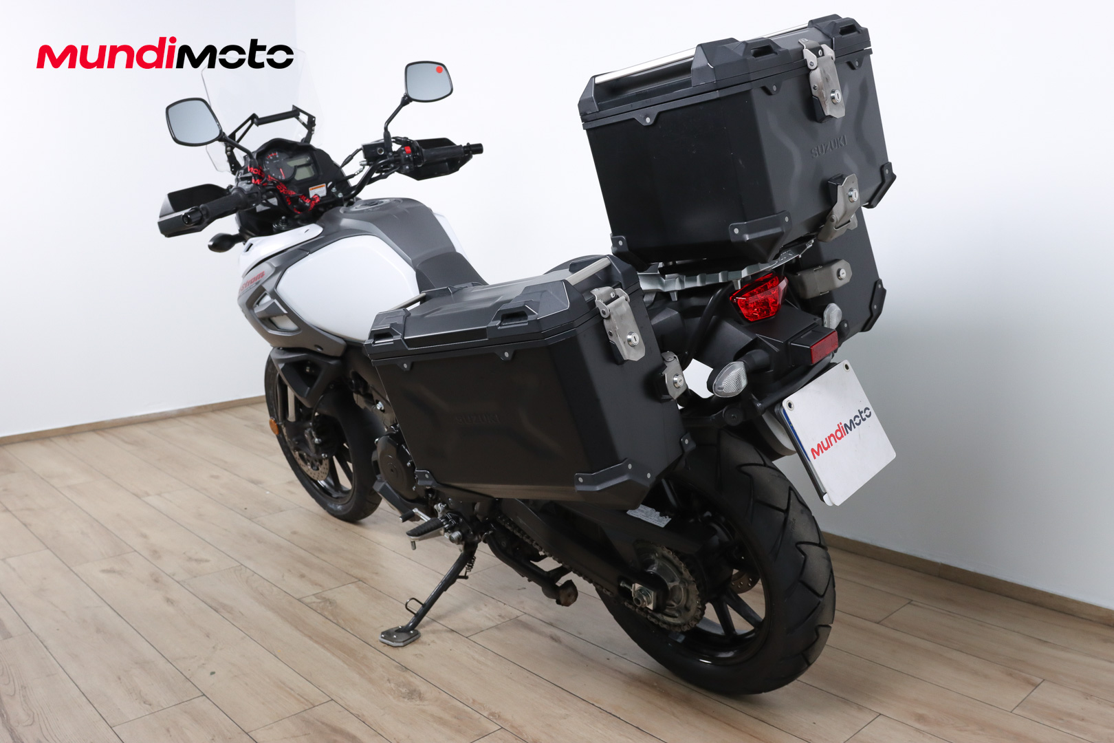 SUZUKI V-Strom 1000 ABS promoSUZUKI8 SUZUKI V-Strom 1000 ABS promoSUZUKI8