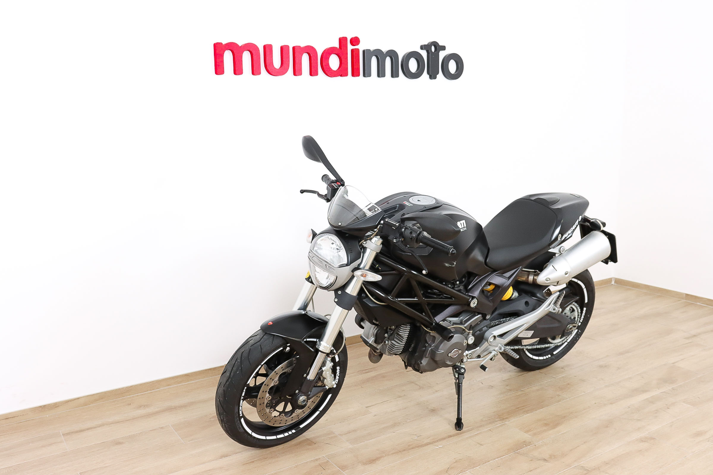 DUCATI MONSTER 696+ promoDUCATI3 DUCATI MONSTER 696+ promoDUCATI3