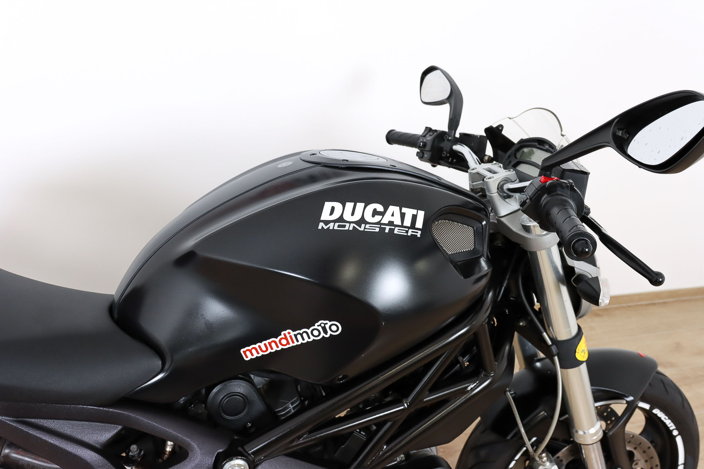 DUCATI MONSTER 696+ promoDUCATI6 DUCATI MONSTER 696+ promoDUCATI6