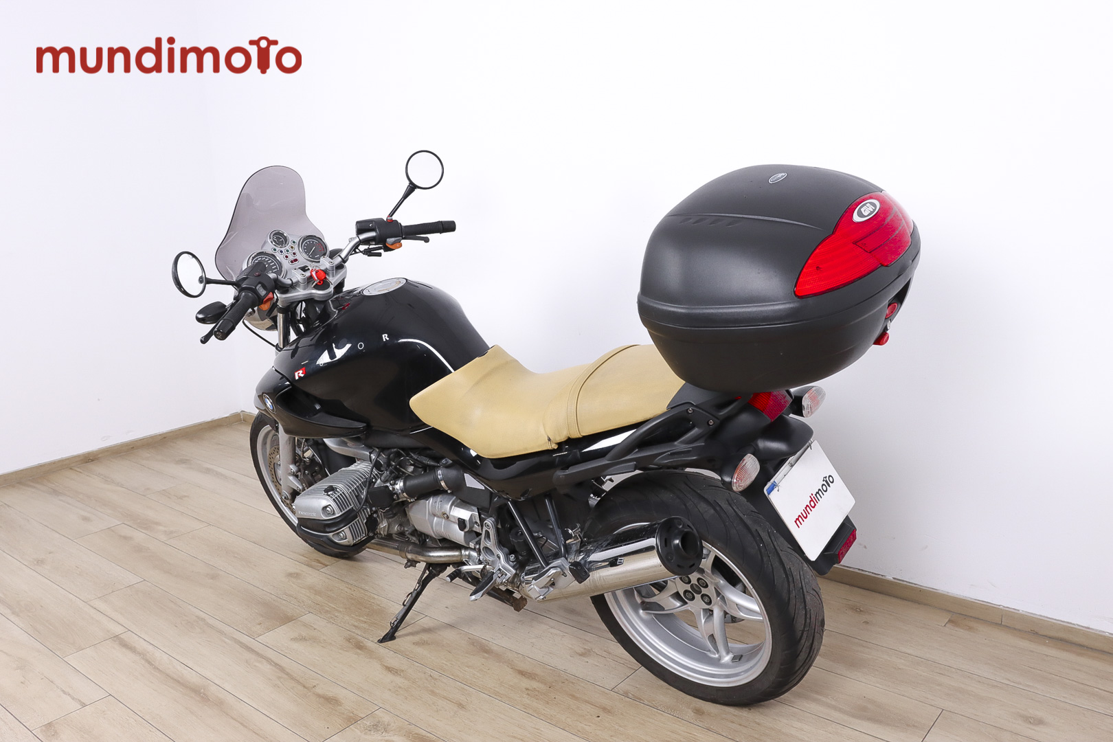 BMW R 850 R promoBMW6 BMW R 850 R promoBMW6
