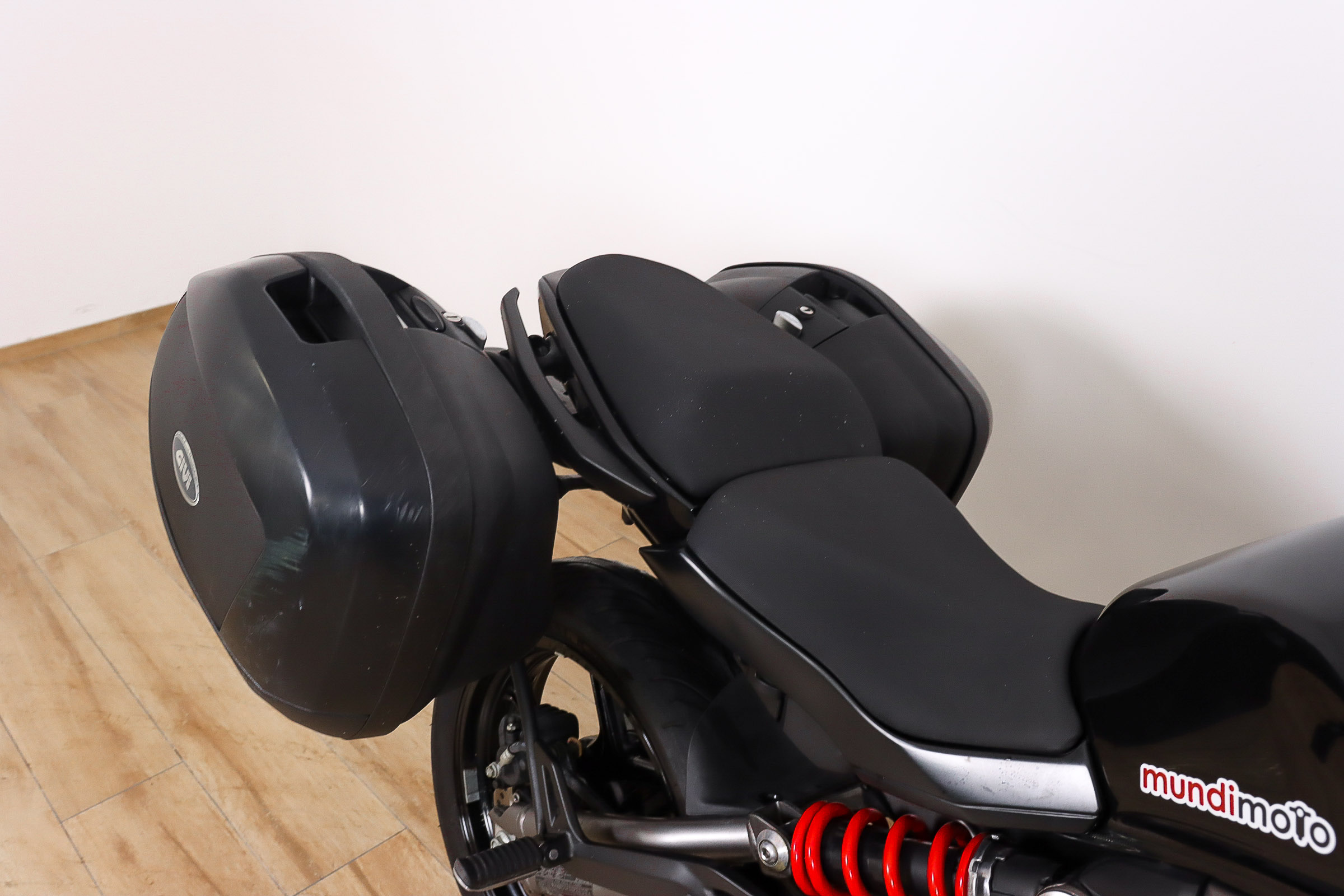 KAWASAKI ER 6FKAWASAKI4 KAWASAKI ER 6FKAWASAKI4