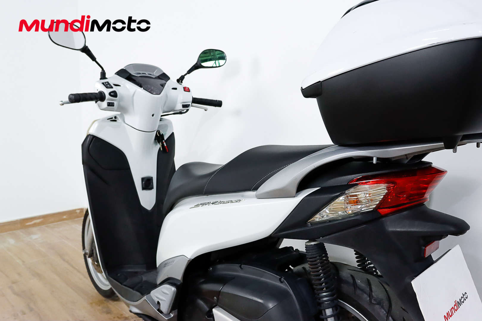 HONDA SCOOPY SH300i ABS Top BoxHONDA9 HONDA SCOOPY SH300i ABS Top BoxHONDA9