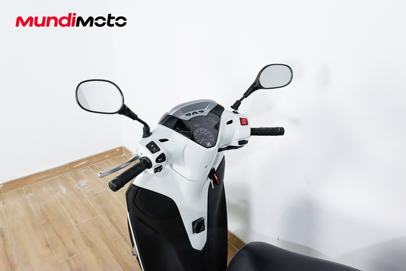HONDA SCOOPY SH300i ABS Top BoxHONDA10 HONDA SCOOPY SH300i ABS Top BoxHONDA10