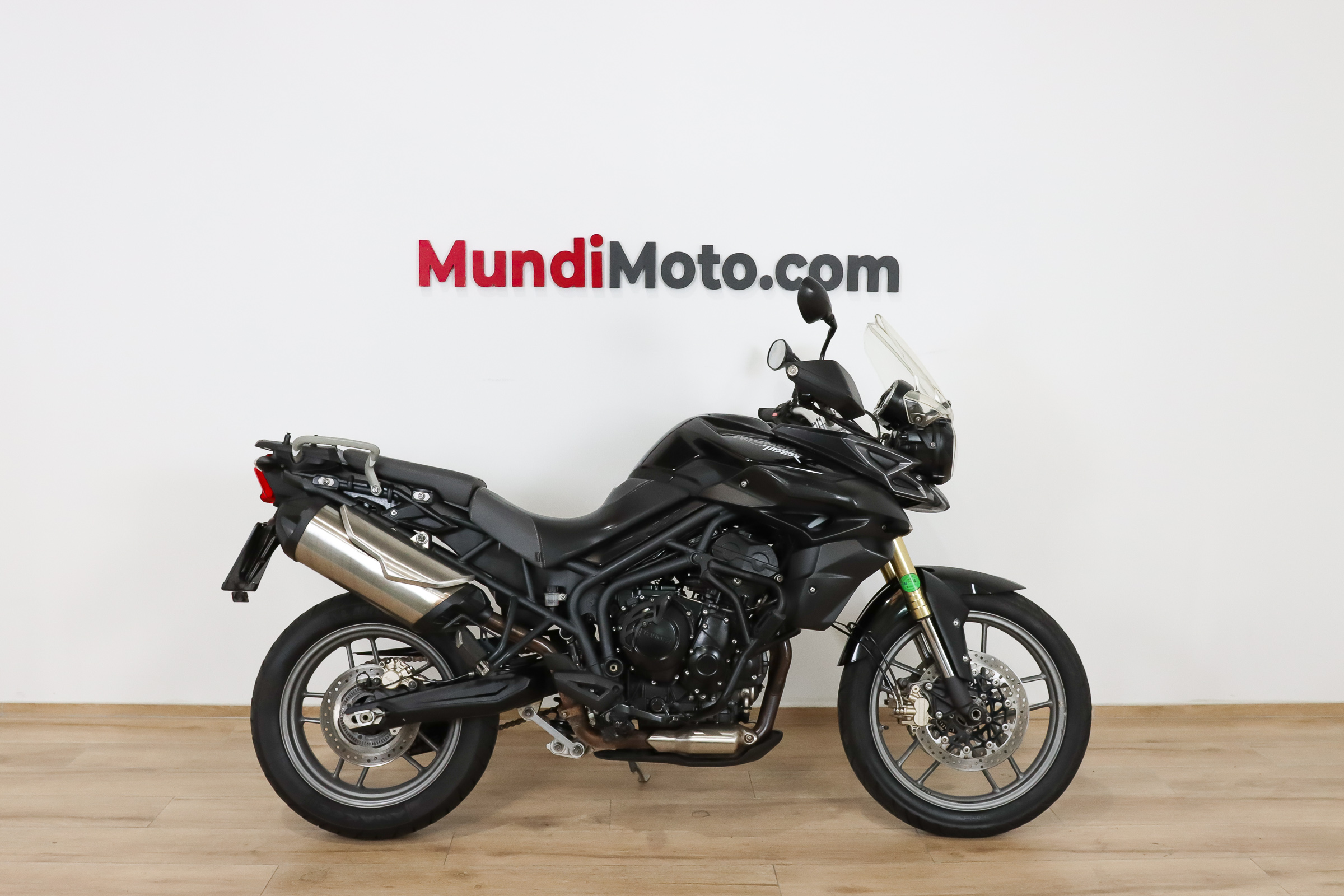 TRIUMPH TIGER 800TRIUMPH0 TRIUMPH TIGER 800TRIUMPH0