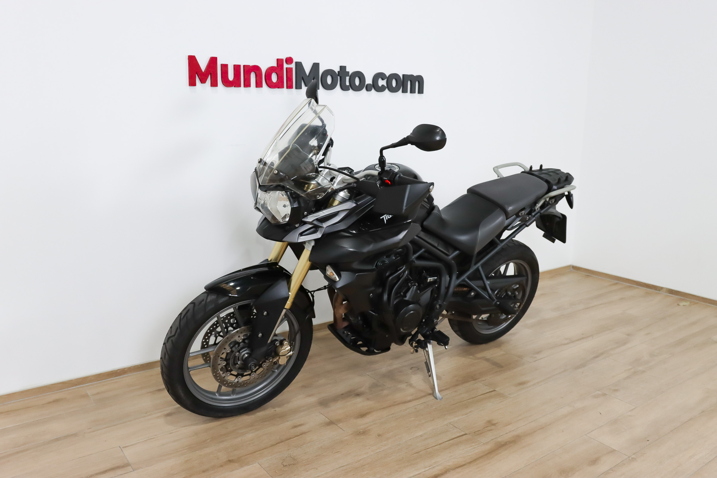 TRIUMPH TIGER 800TRIUMPH8 TRIUMPH TIGER 800TRIUMPH8
