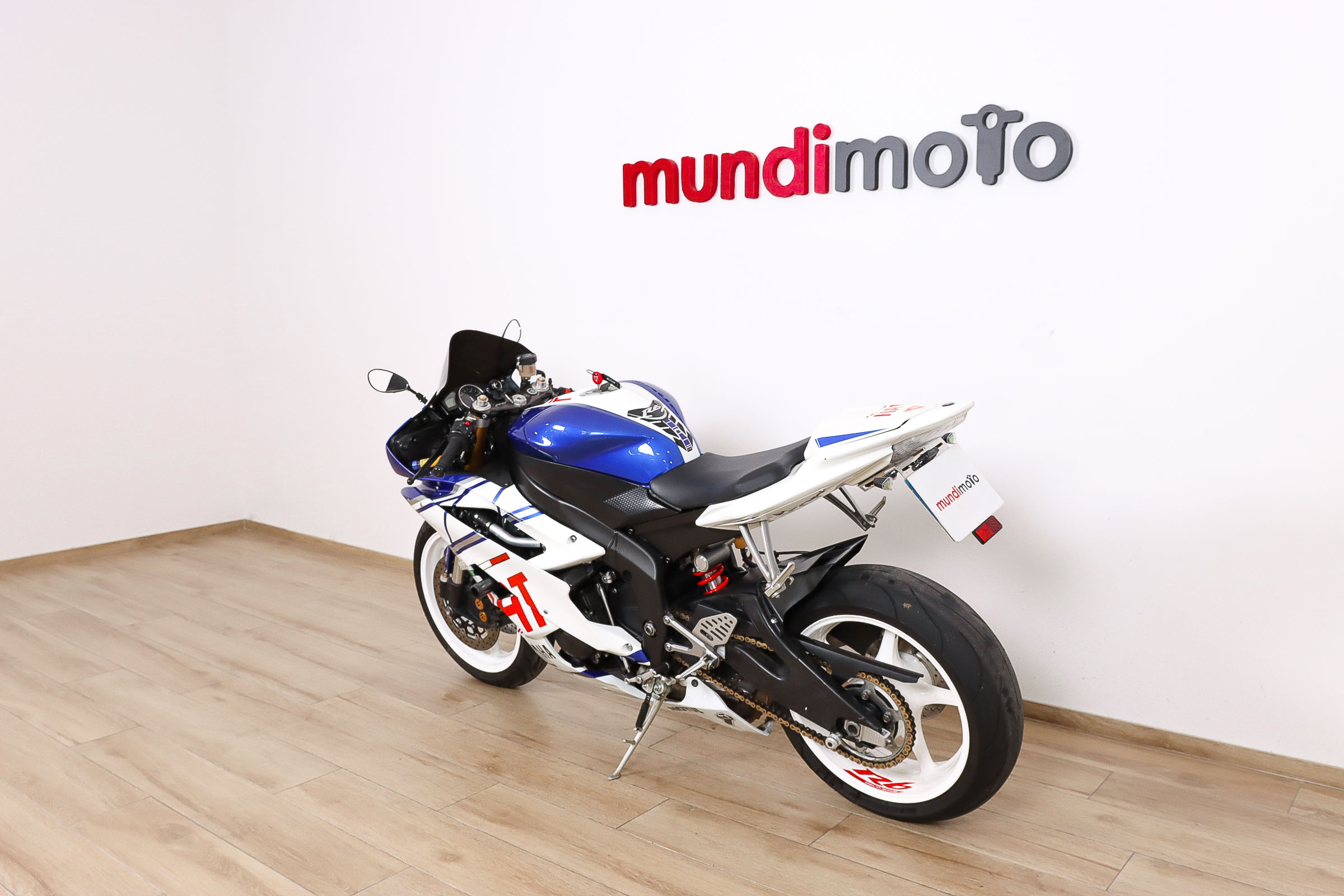 YAMAHA YZF R6RYAMAHA8 YAMAHA YZF R6RYAMAHA8