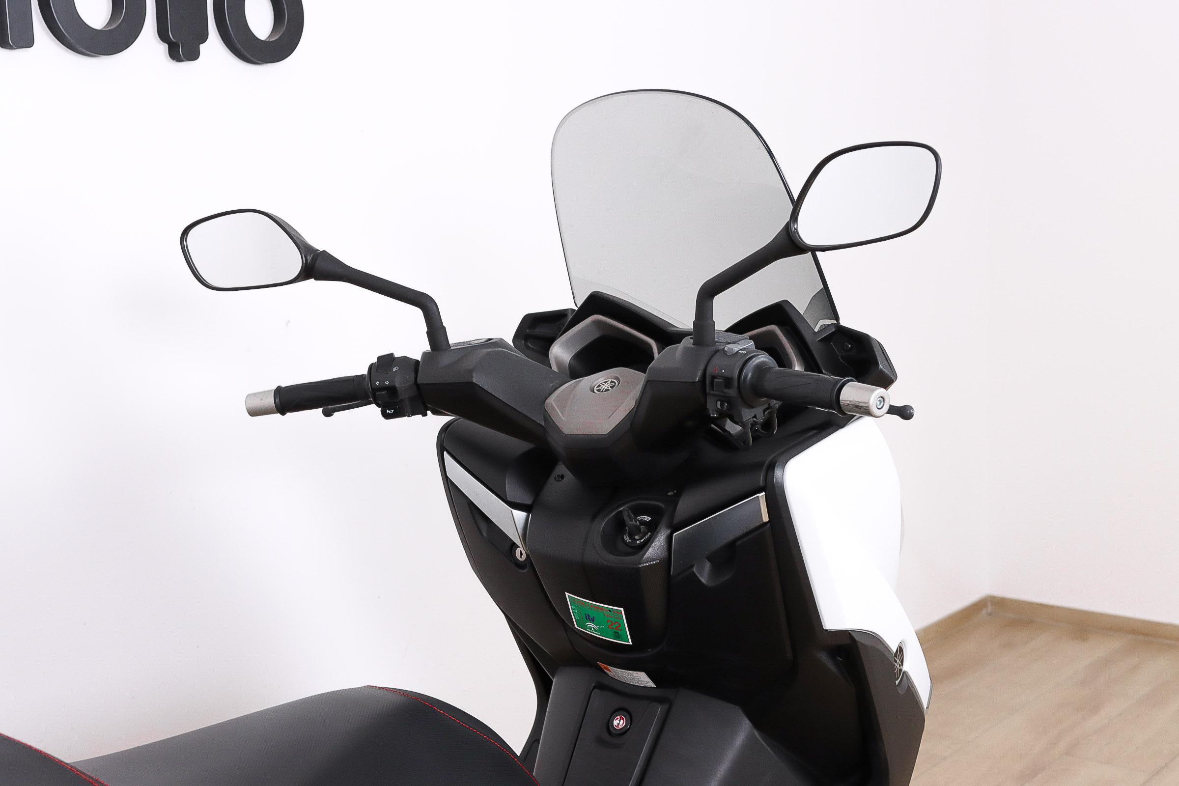 YAMAHA X MAX 250YAMAHA6 YAMAHA X MAX 250YAMAHA6