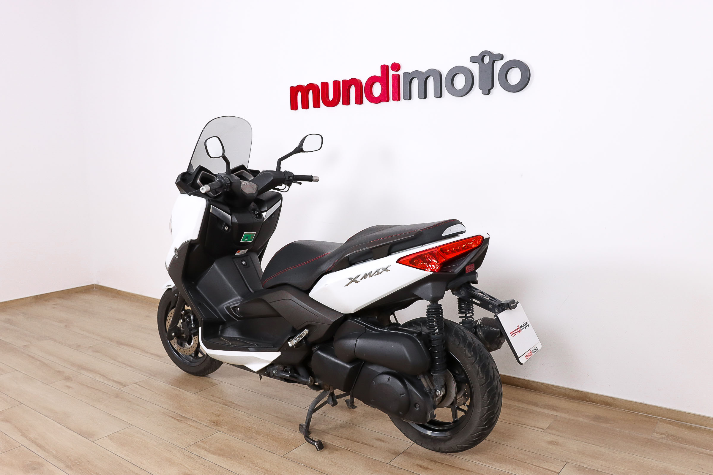 YAMAHA X MAX 250YAMAHA8 YAMAHA X MAX 250YAMAHA8