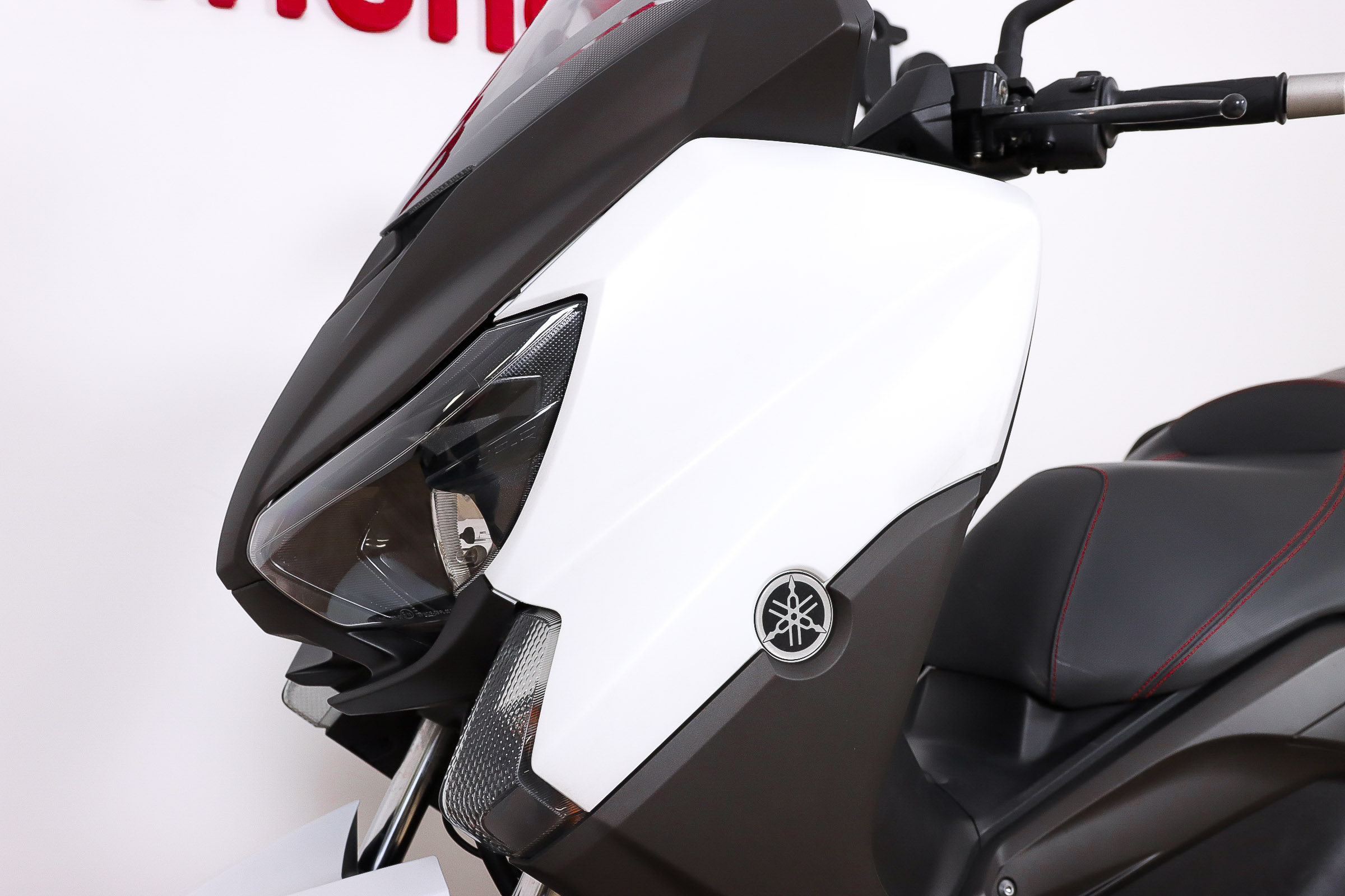 YAMAHA X MAX 250YAMAHA12 YAMAHA X MAX 250YAMAHA12