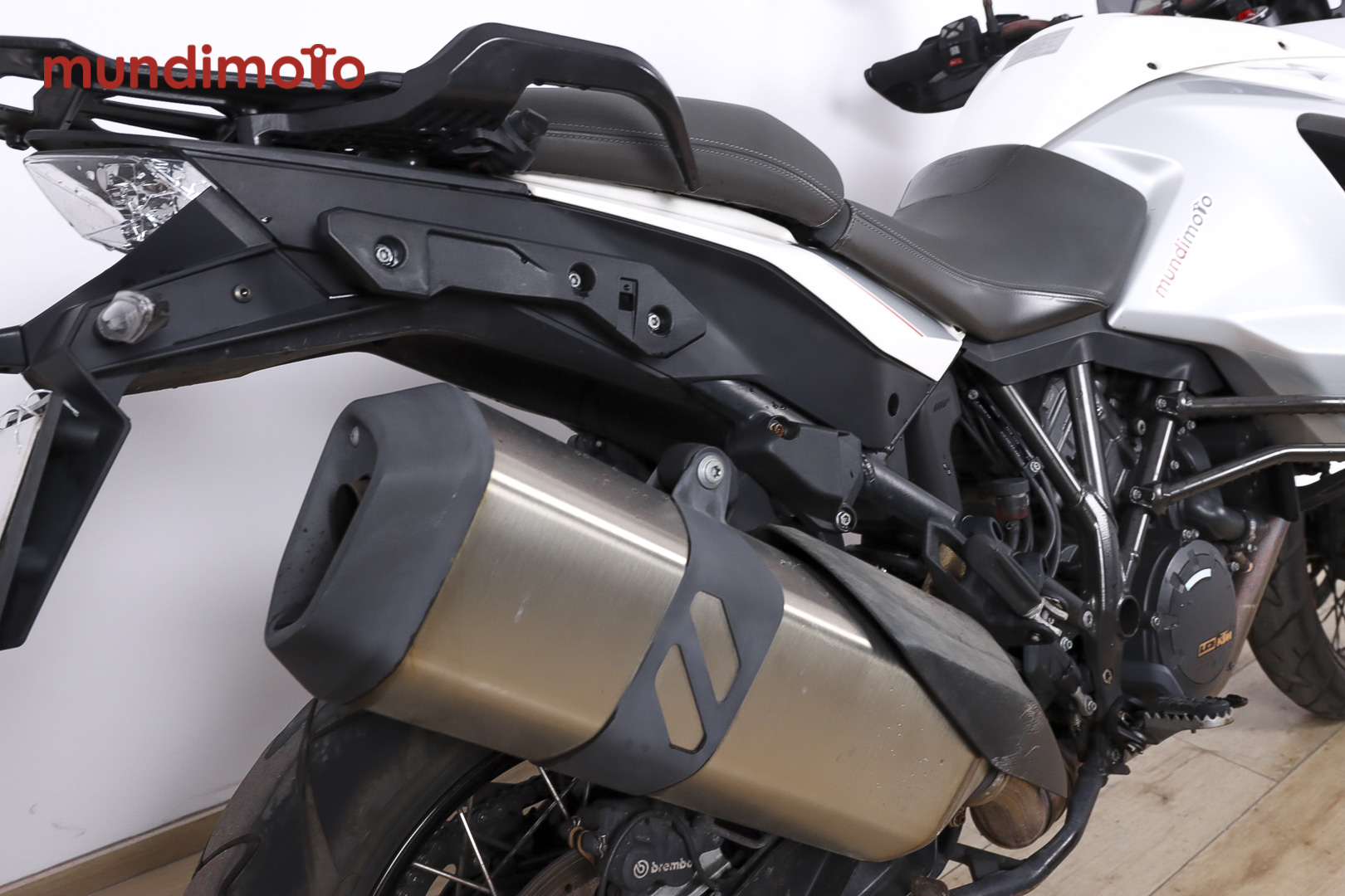 KTM 1290 Super AdventureKTM4 KTM 1290 Super AdventureKTM4