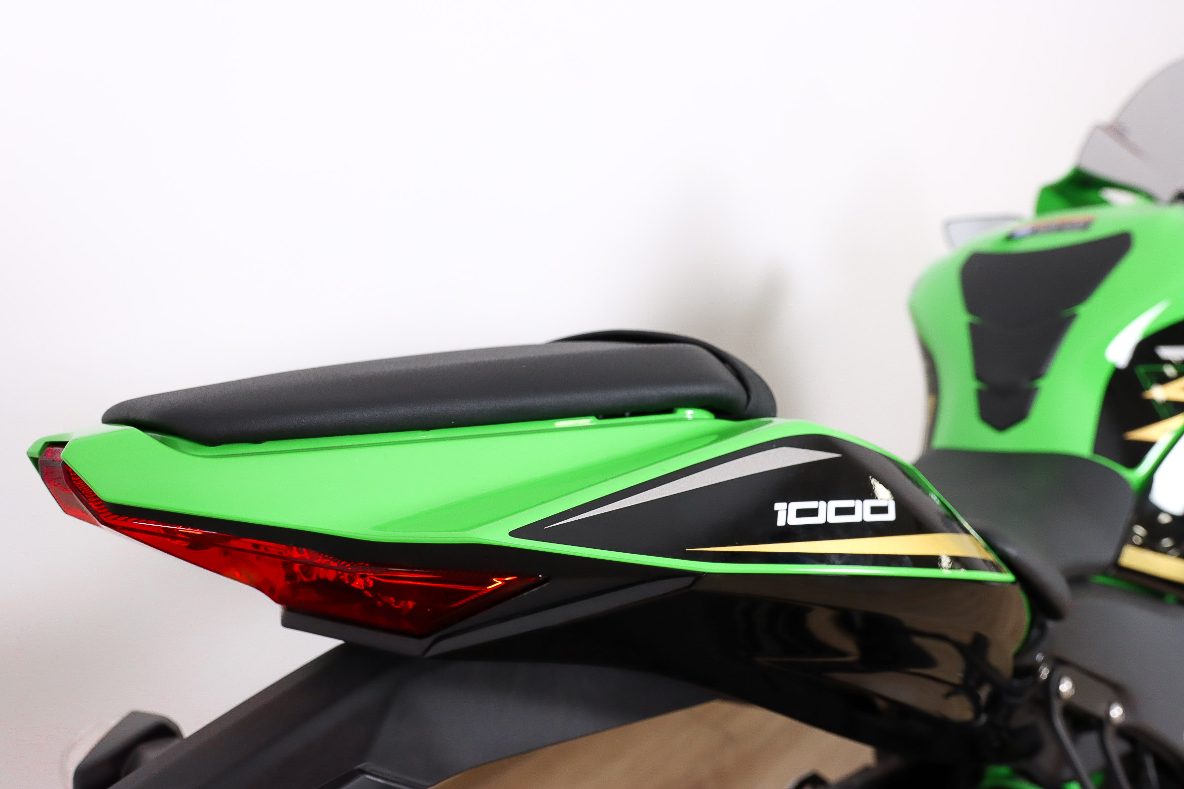 KAWASAKI ZX 10R KRTKAWASAKI11 KAWASAKI ZX 10R KRTKAWASAKI11