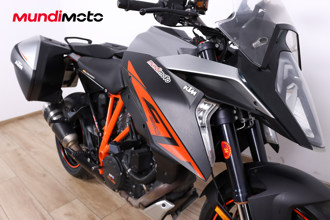 KTM 1290 Super Duke GTKTM3 KTM 1290 Super Duke GTKTM3