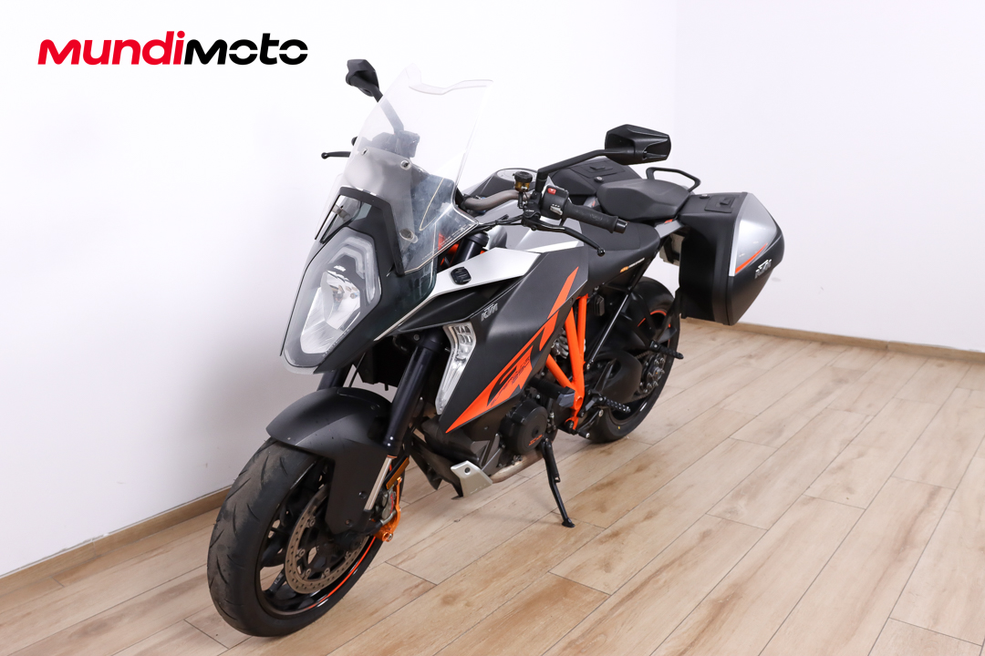 KTM 1290 Super Duke GTKTM8 KTM 1290 Super Duke GTKTM8