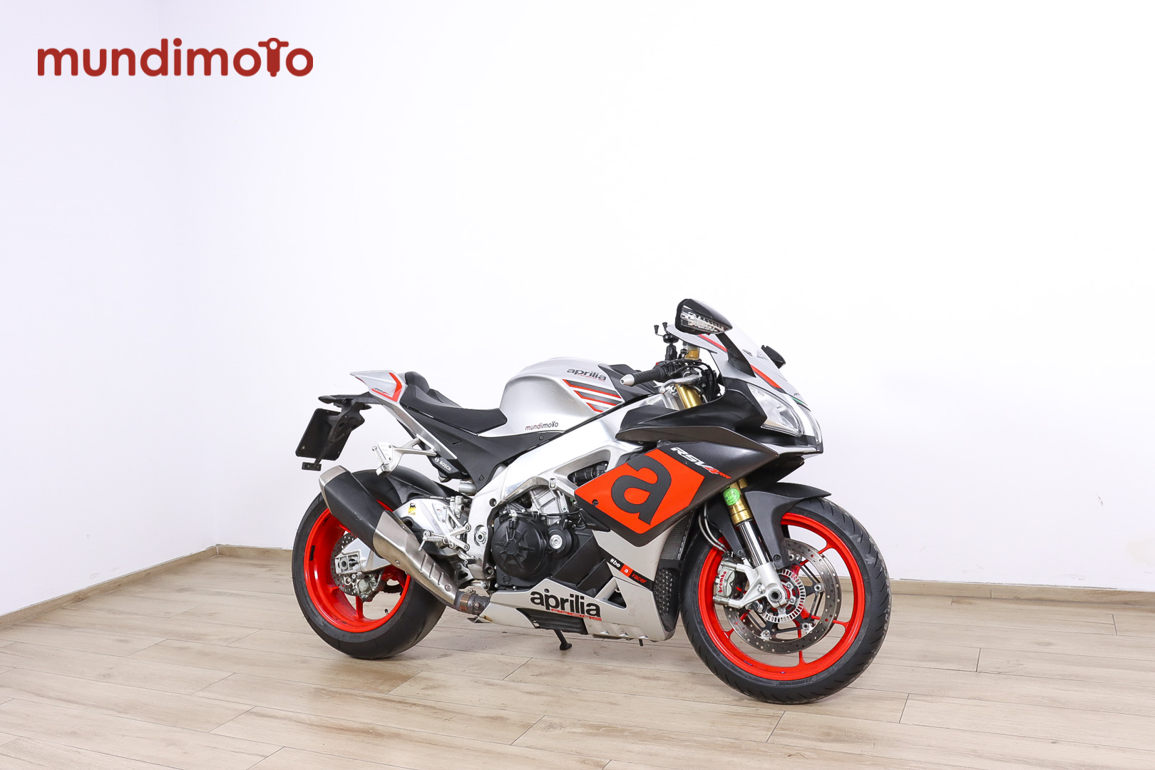 APRILIA RSV4 RR promoAPRILIA1 APRILIA RSV4 RR promoAPRILIA1