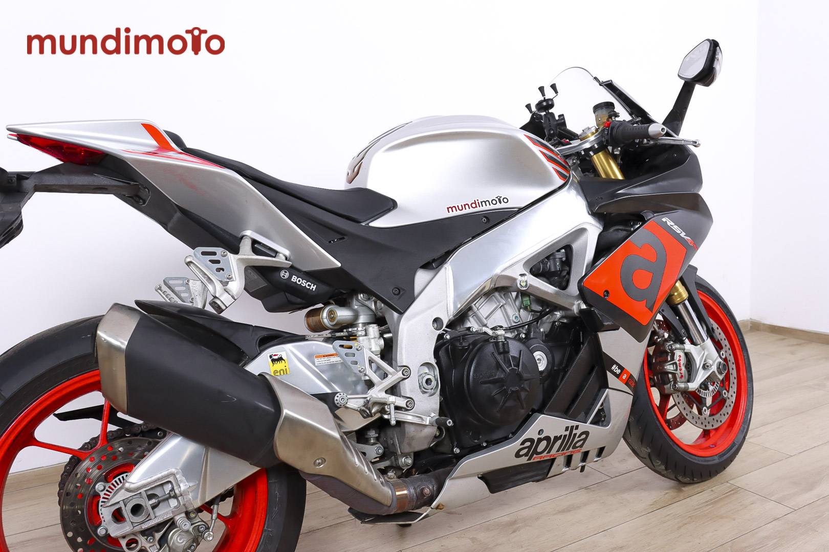 APRILIA RSV4 RR promoAPRILIA3 APRILIA RSV4 RR promoAPRILIA3