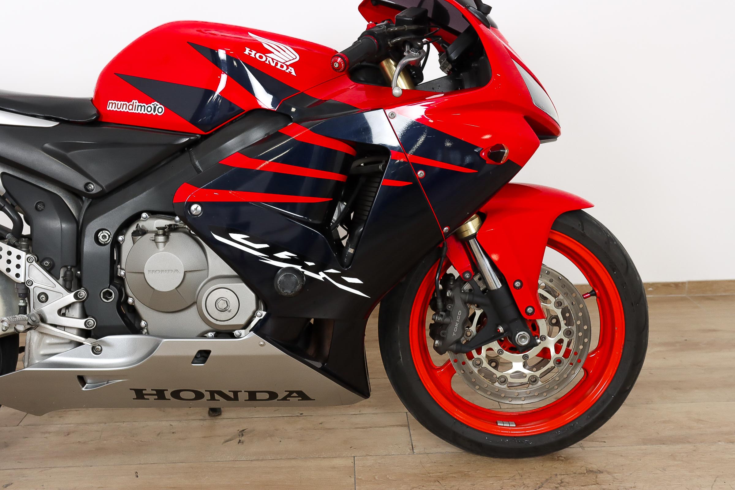 HONDA CBR 600 RRHONDA4 HONDA CBR 600 RRHONDA4