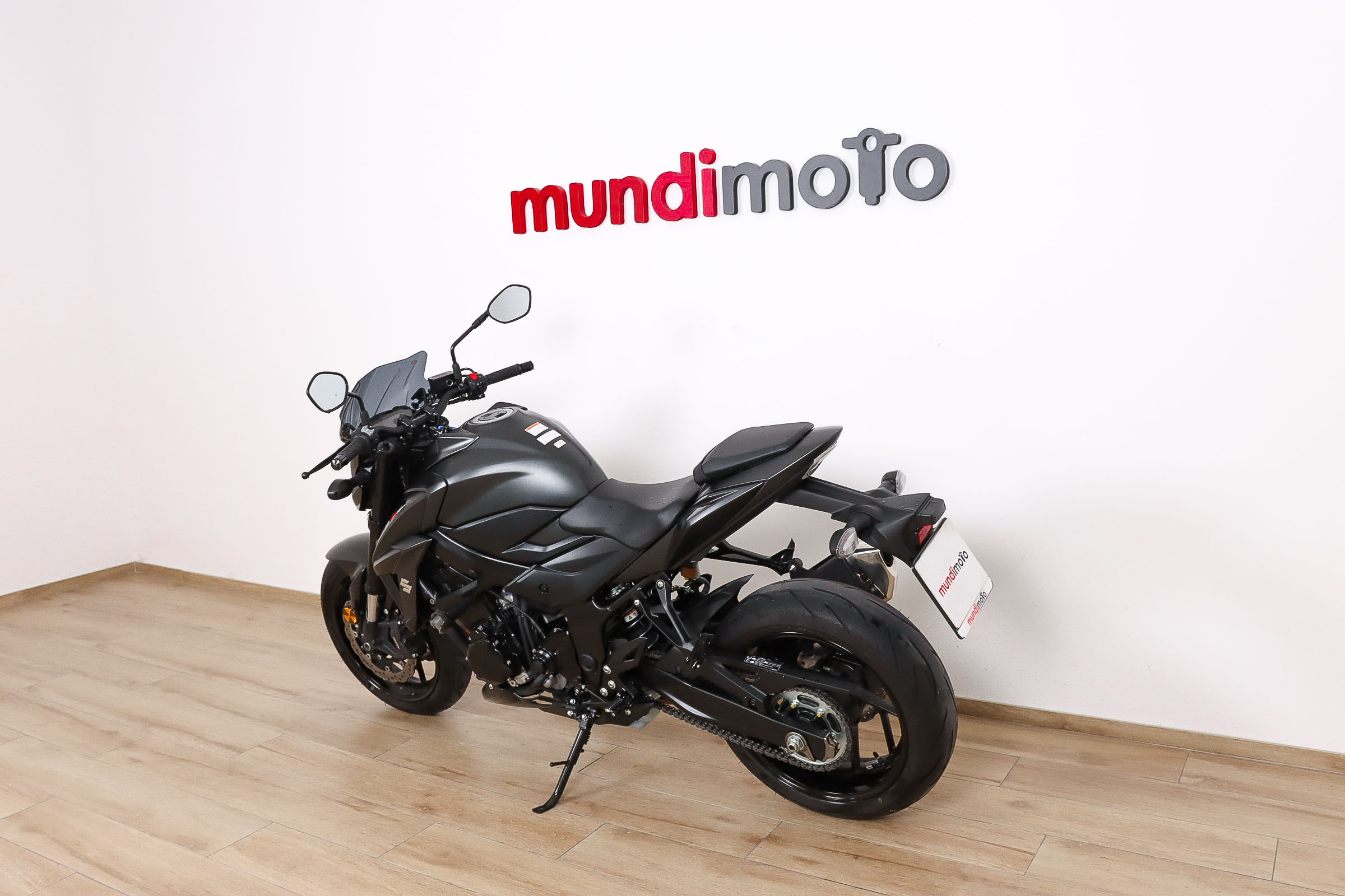 SUZUKI GSX-S 750SUZUKI6 SUZUKI GSX-S 750SUZUKI6