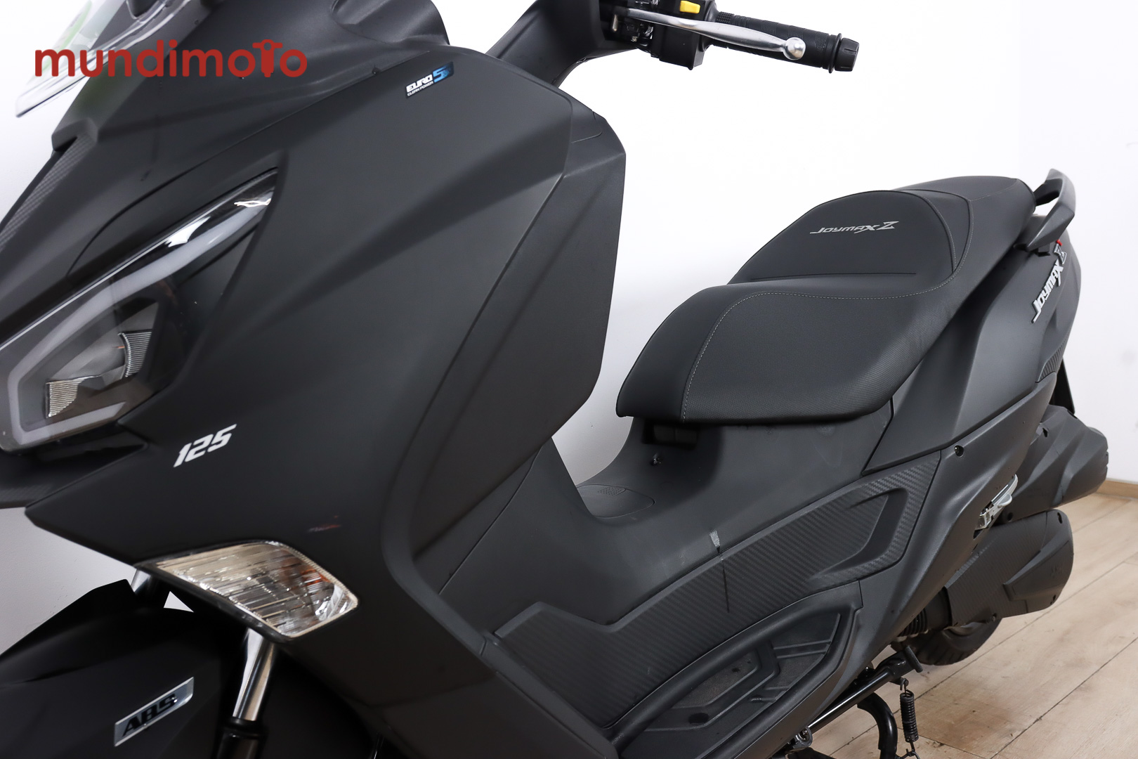 SYM JOYMAX 125 ABS Start&StopSYM8 SYM JOYMAX 125 ABS Start&StopSYM8