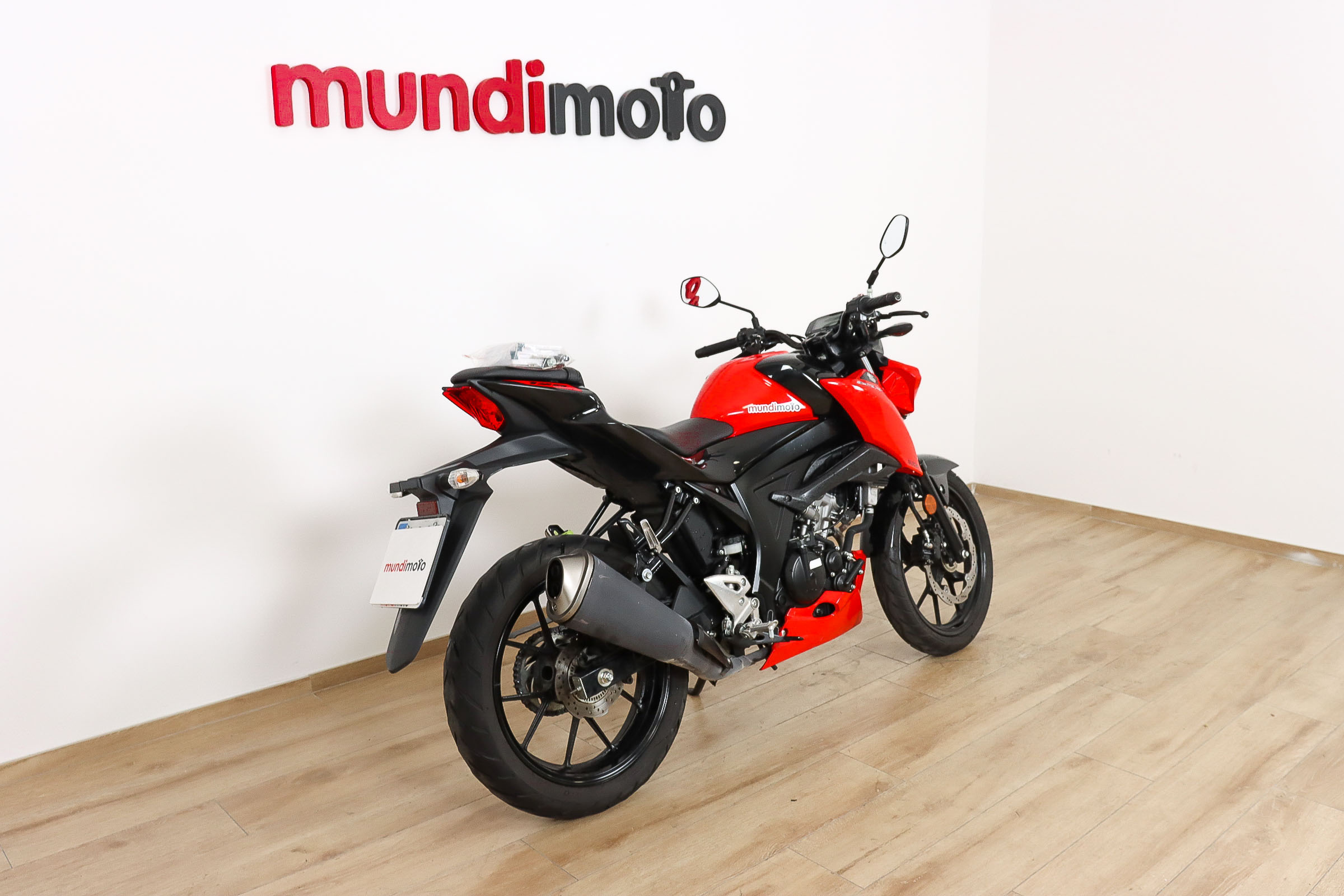 SUZUKI GSX-S 125SUZUKI1 SUZUKI GSX-S 125SUZUKI1