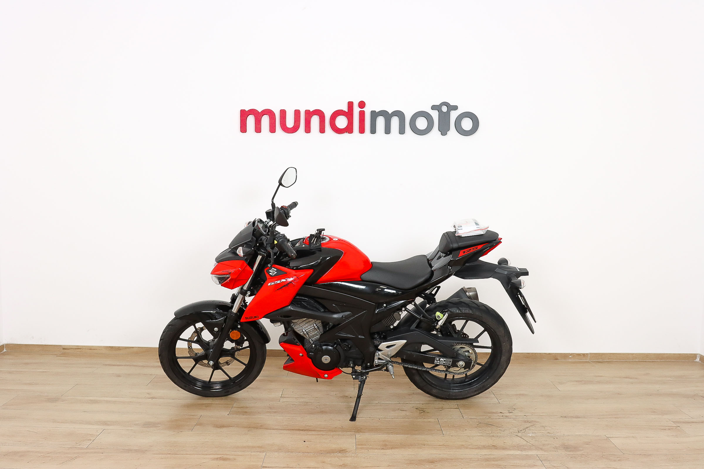 SUZUKI GSX-S 125SUZUKI7 SUZUKI GSX-S 125SUZUKI7