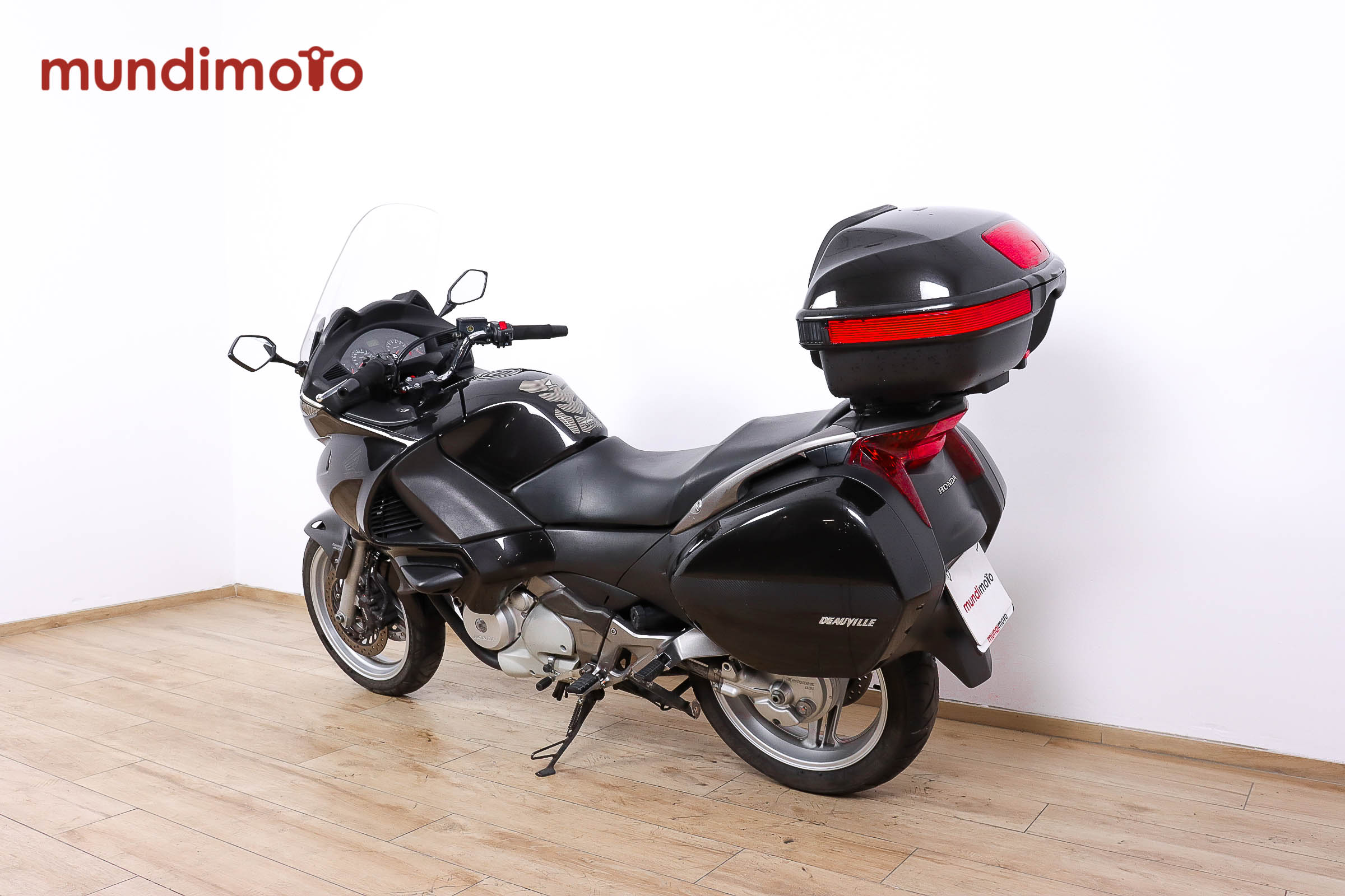 HONDA NT 700 V DEAUVILLEHONDA6 HONDA NT 700 V DEAUVILLEHONDA6