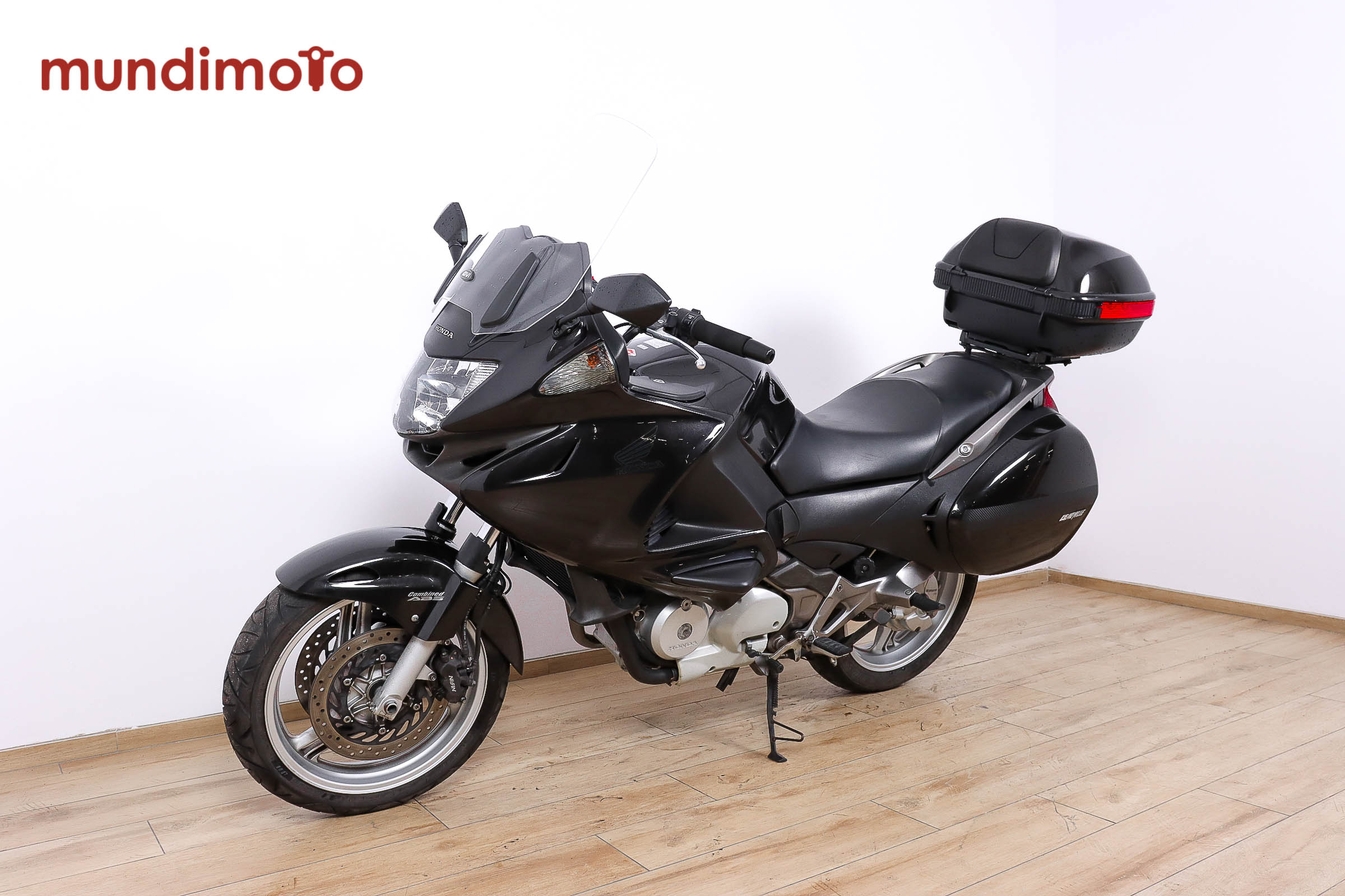HONDA NT 700 V DEAUVILLEHONDA7 HONDA NT 700 V DEAUVILLEHONDA7