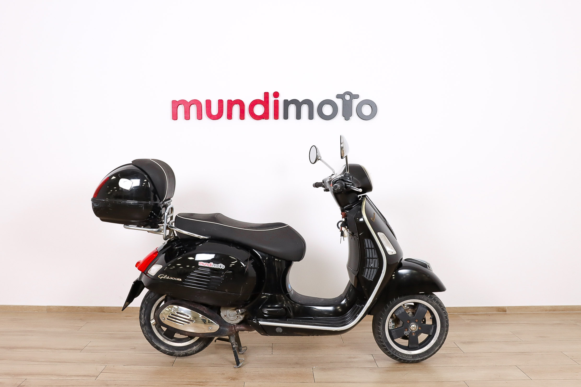 VESPA GTS 300 promoVESPA1 VESPA GTS 300 promoVESPA1