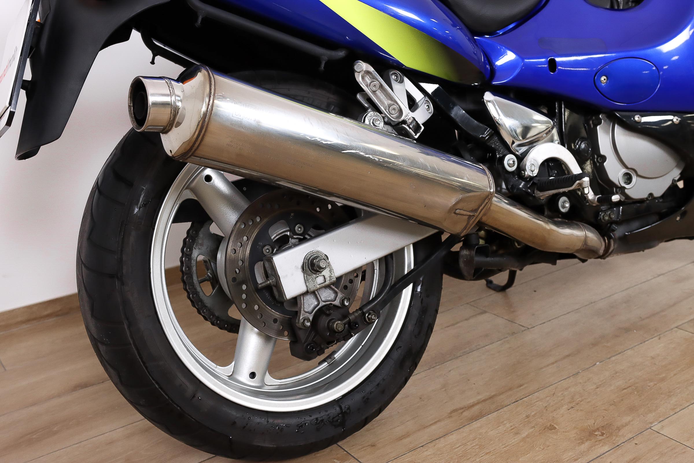 SUZUKI GSX 600F promoSUZUKI5 SUZUKI GSX 600F promoSUZUKI5