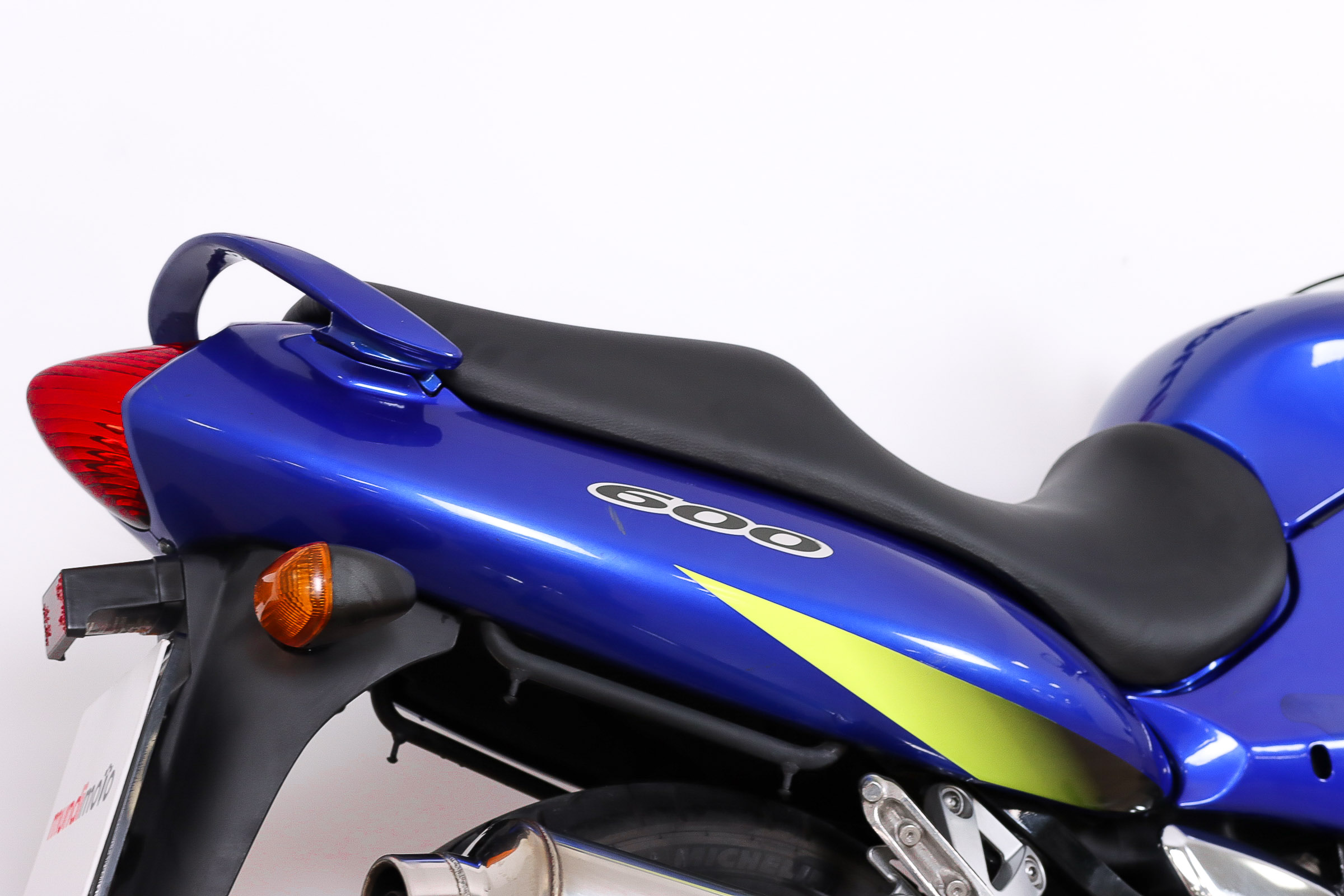 SUZUKI GSX 600F promoSUZUKI6 SUZUKI GSX 600F promoSUZUKI6