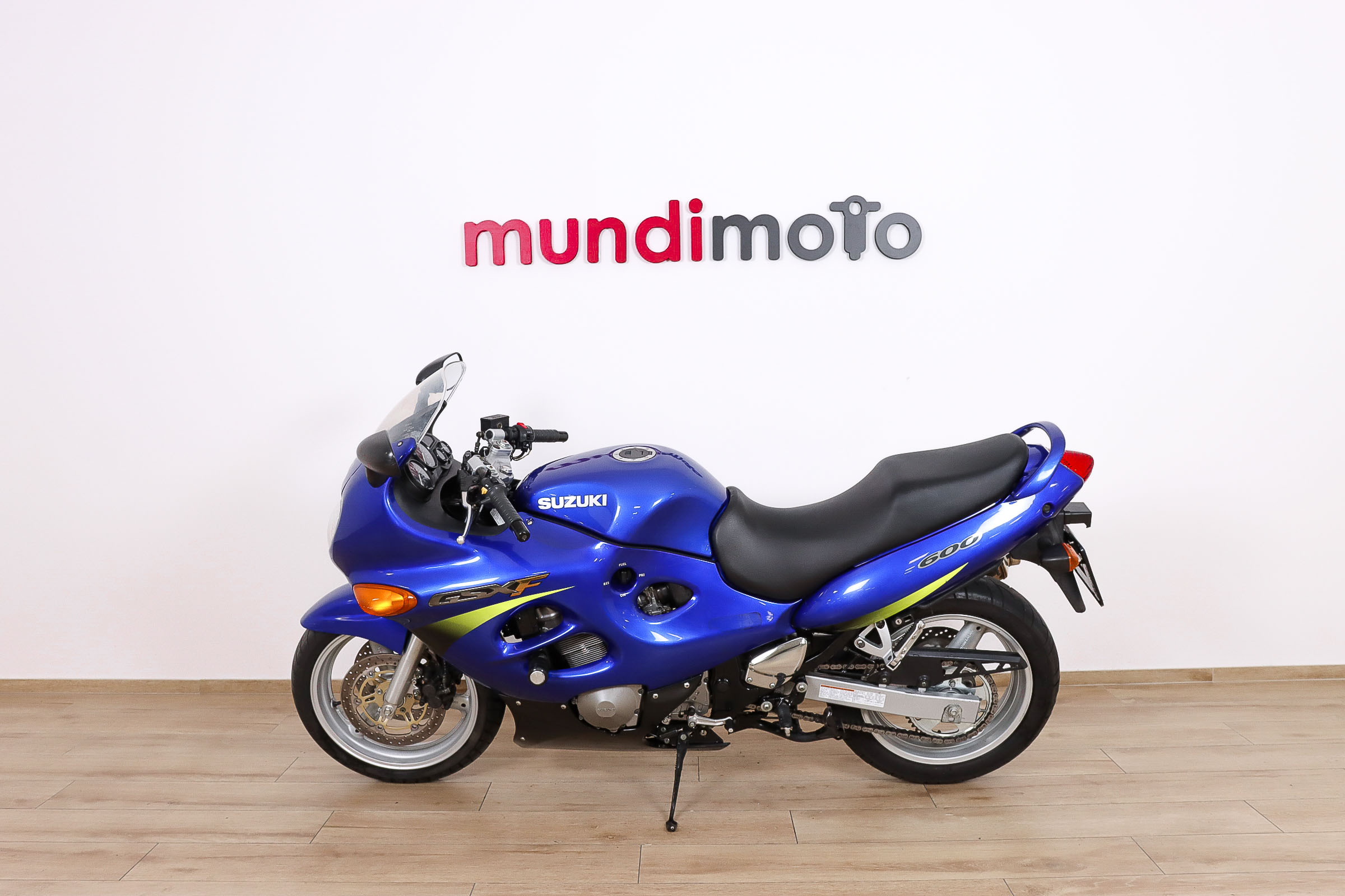 SUZUKI GSX 600F promoSUZUKI8 SUZUKI GSX 600F promoSUZUKI8