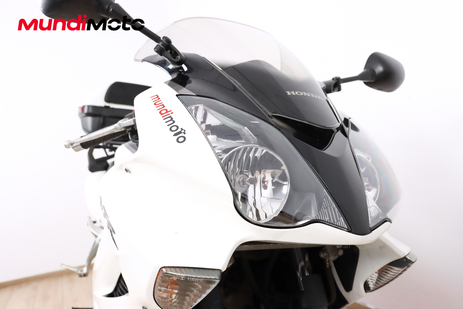 HONDA VFR 800 FIHONDA5 HONDA VFR 800 FIHONDA5