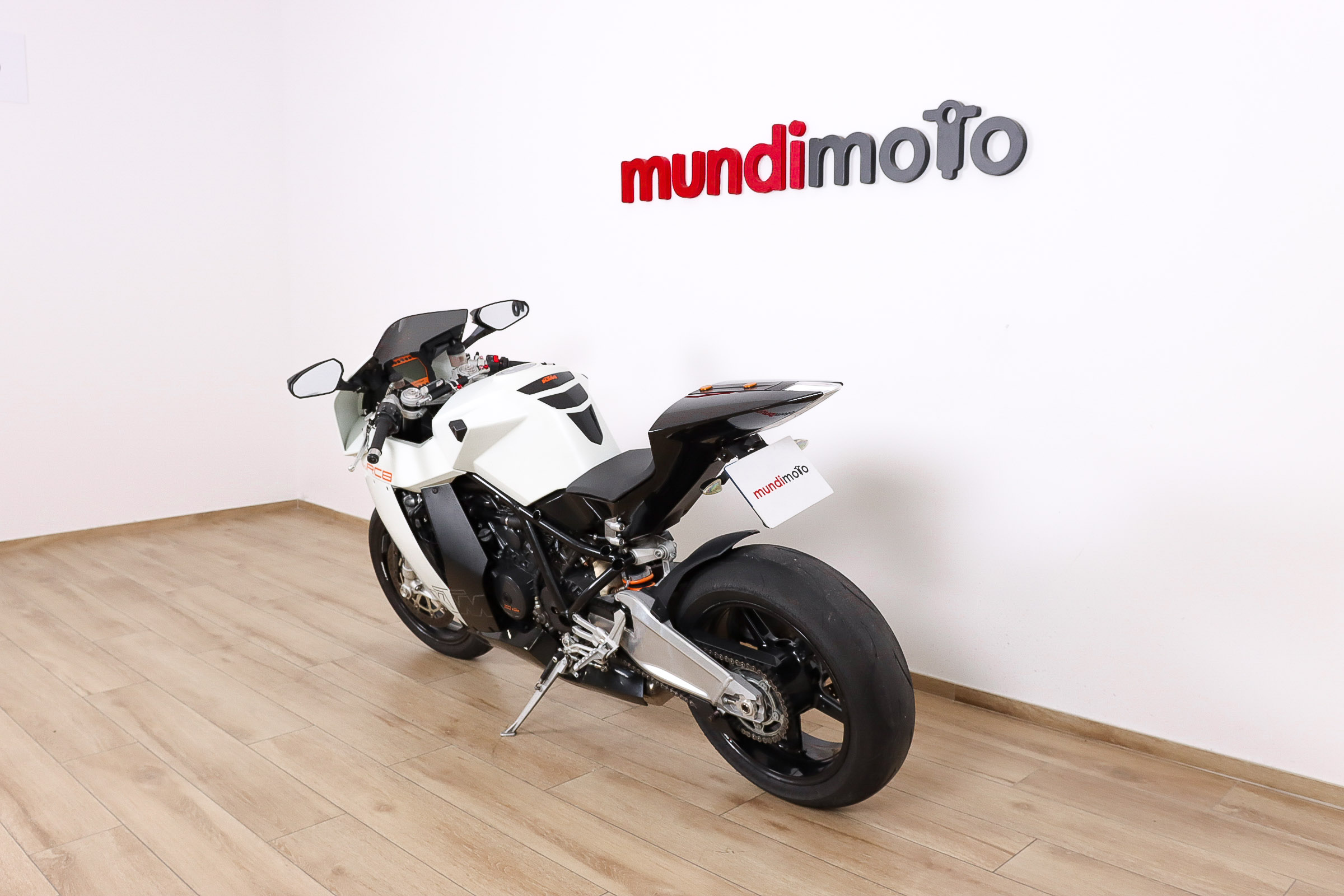 KTM RC8 1190KTM9 KTM RC8 1190KTM9