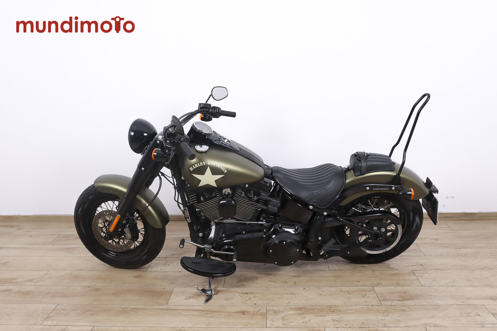 HARLEY DAVIDSON Softail SlimHARLEY DAVIDSON6 HARLEY DAVIDSON Softail SlimHARLEY DAVIDSON6