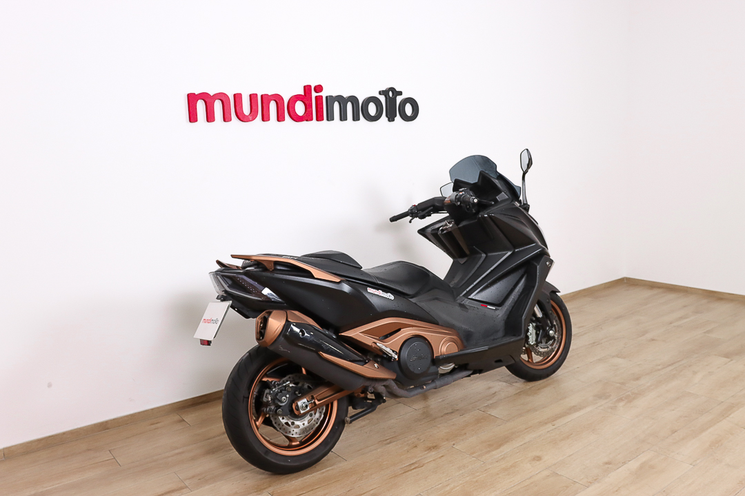 KYMCO AK 550KYMCO2 KYMCO AK 550KYMCO2