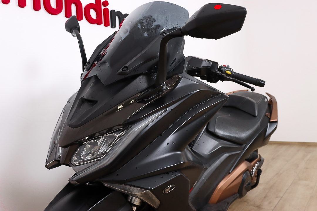KYMCO AK 550KYMCO11 KYMCO AK 550KYMCO11