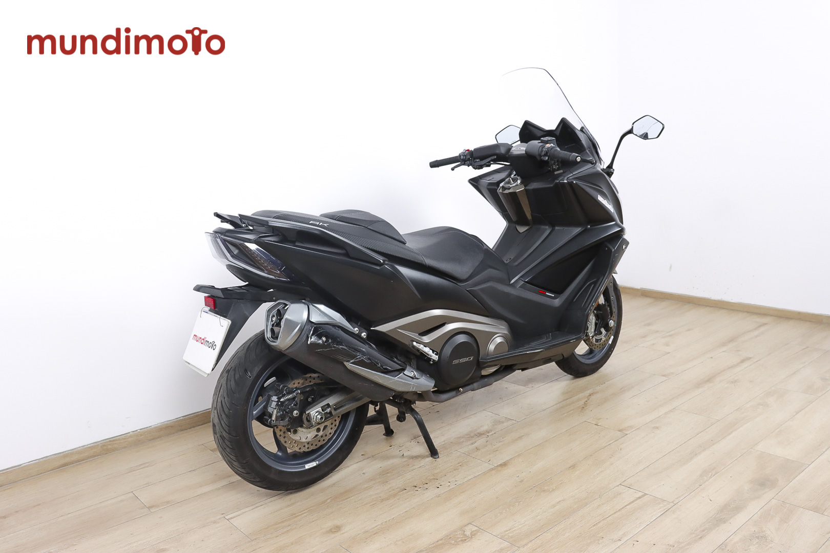KYMCO AK 550 promoKYMCO2 KYMCO AK 550 promoKYMCO2