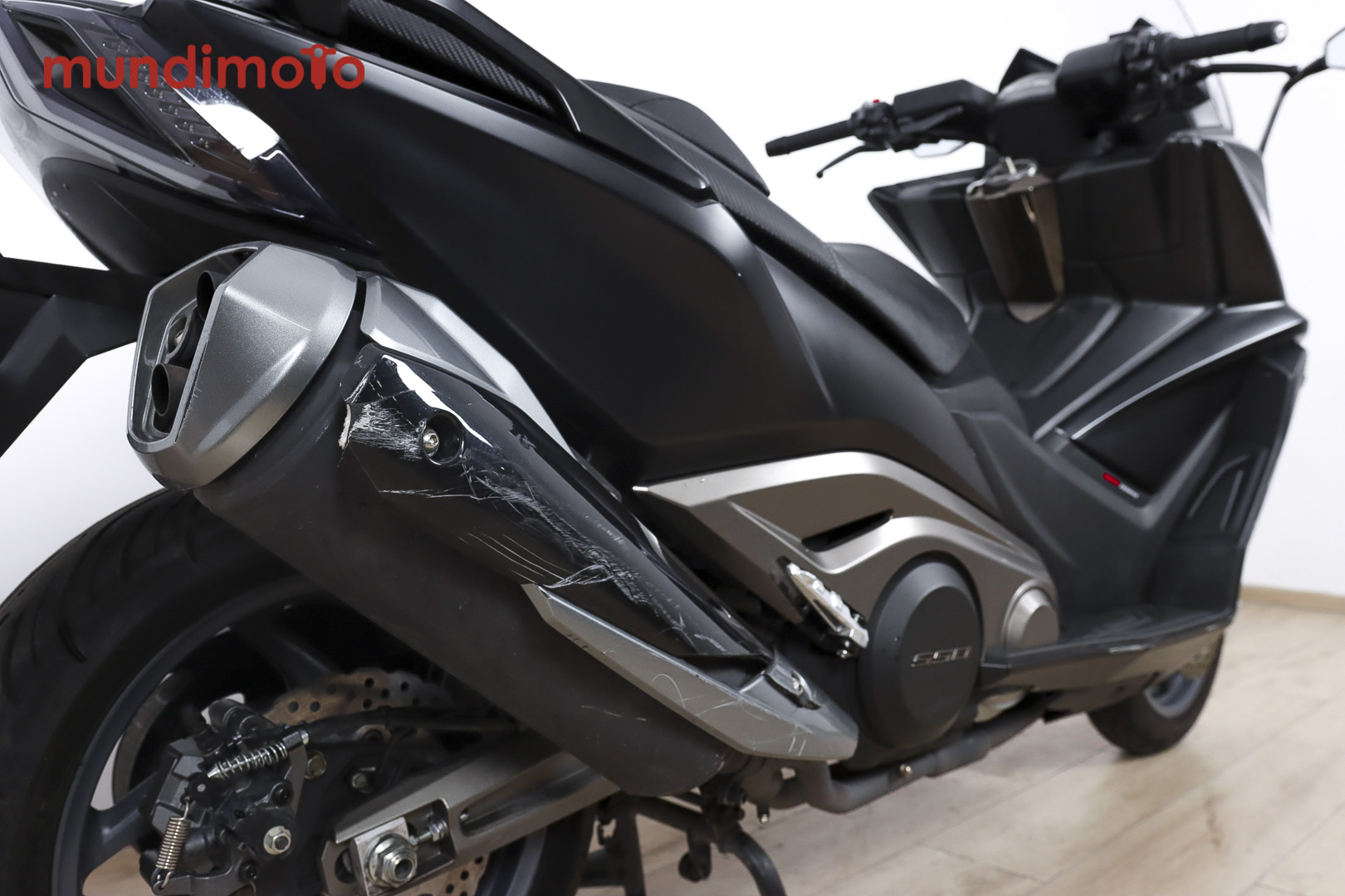 KYMCO AK 550 promoKYMCO3 KYMCO AK 550 promoKYMCO3