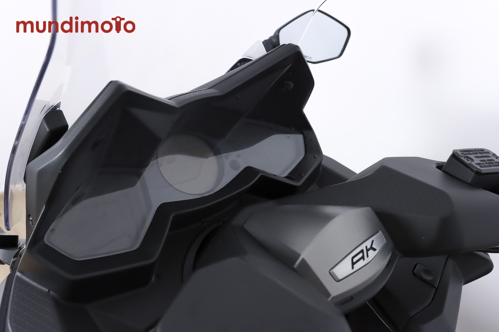 KYMCO AK 550 promoKYMCO10 KYMCO AK 550 promoKYMCO10