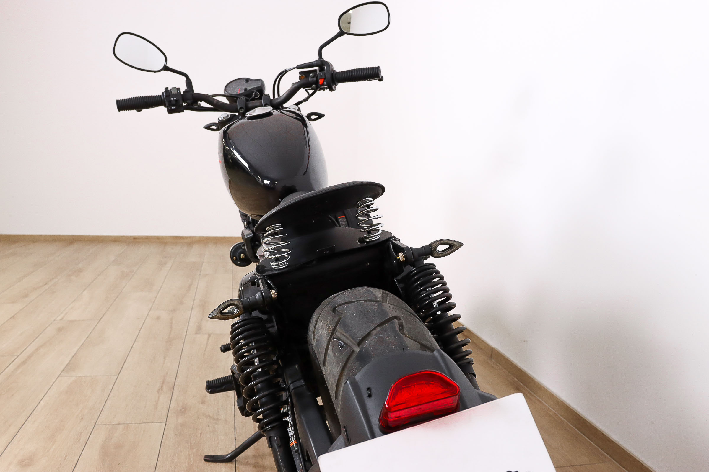 HYOSUNG Aquila GV 125 SHYOSUNG11 HYOSUNG Aquila GV 125 SHYOSUNG11