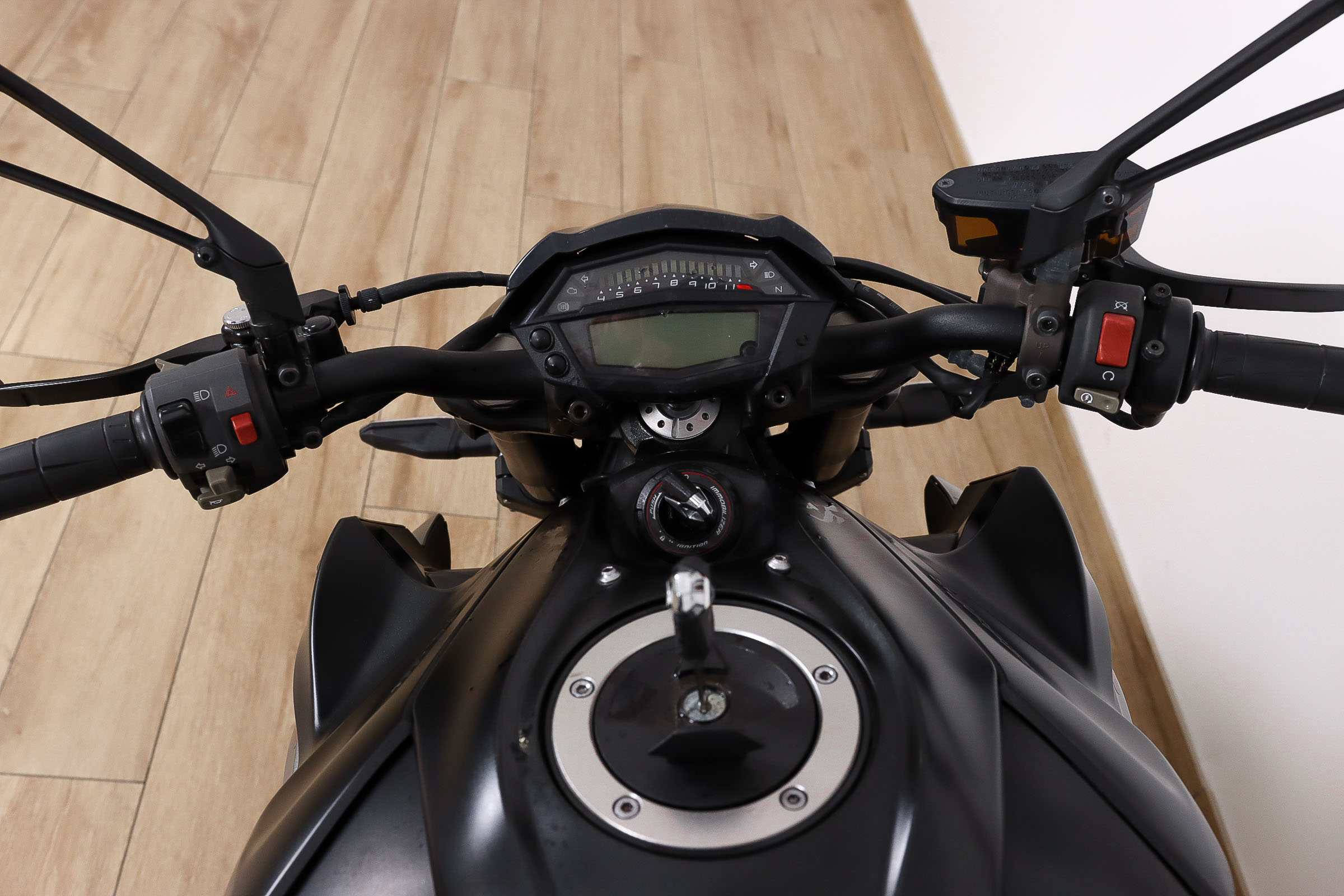 KAWASAKI Z 1000KAWASAKI10 KAWASAKI Z 1000KAWASAKI10