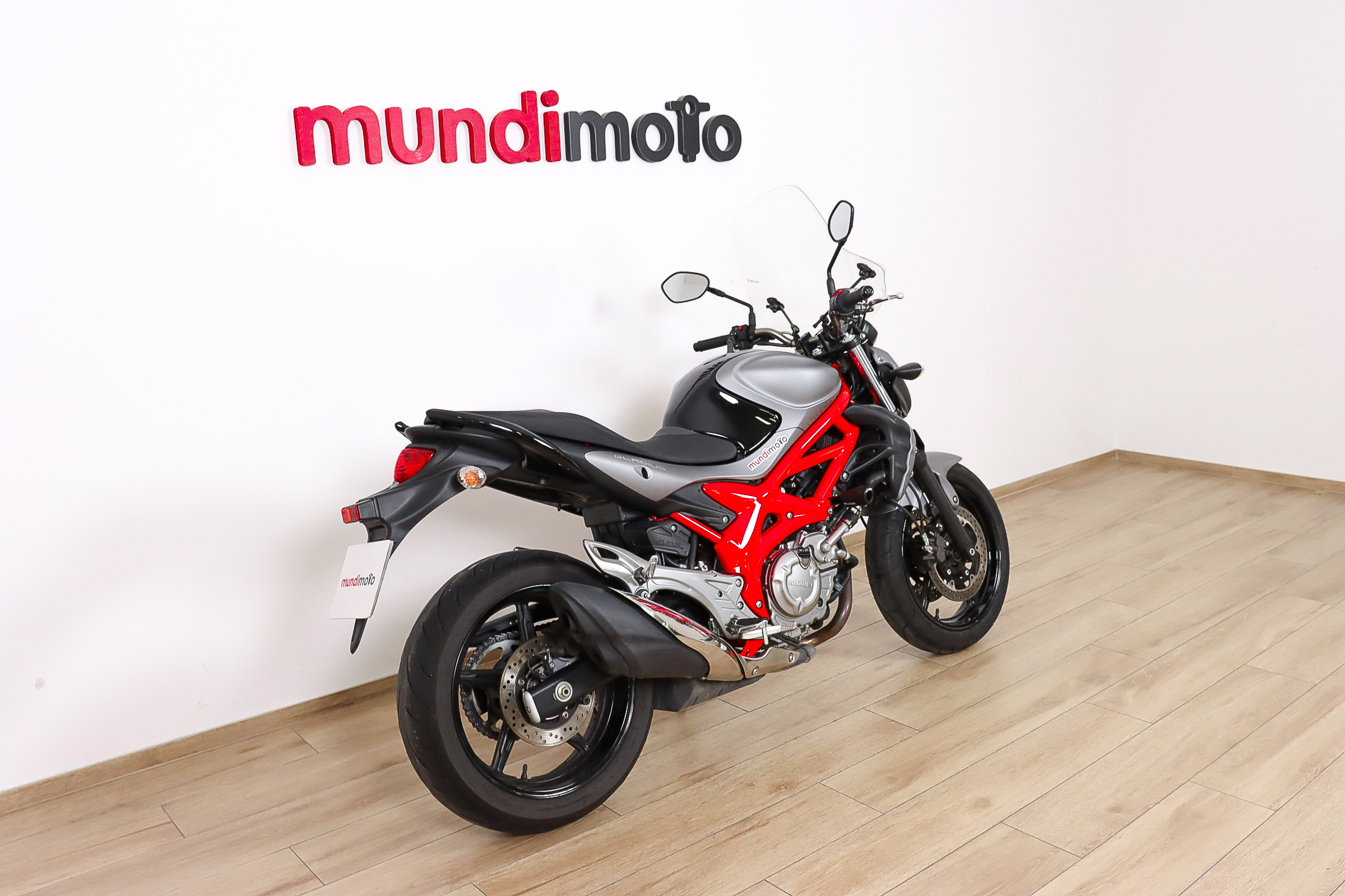 SUZUKI Gladius 650 ABSSUZUKI1 SUZUKI Gladius 650 ABSSUZUKI1