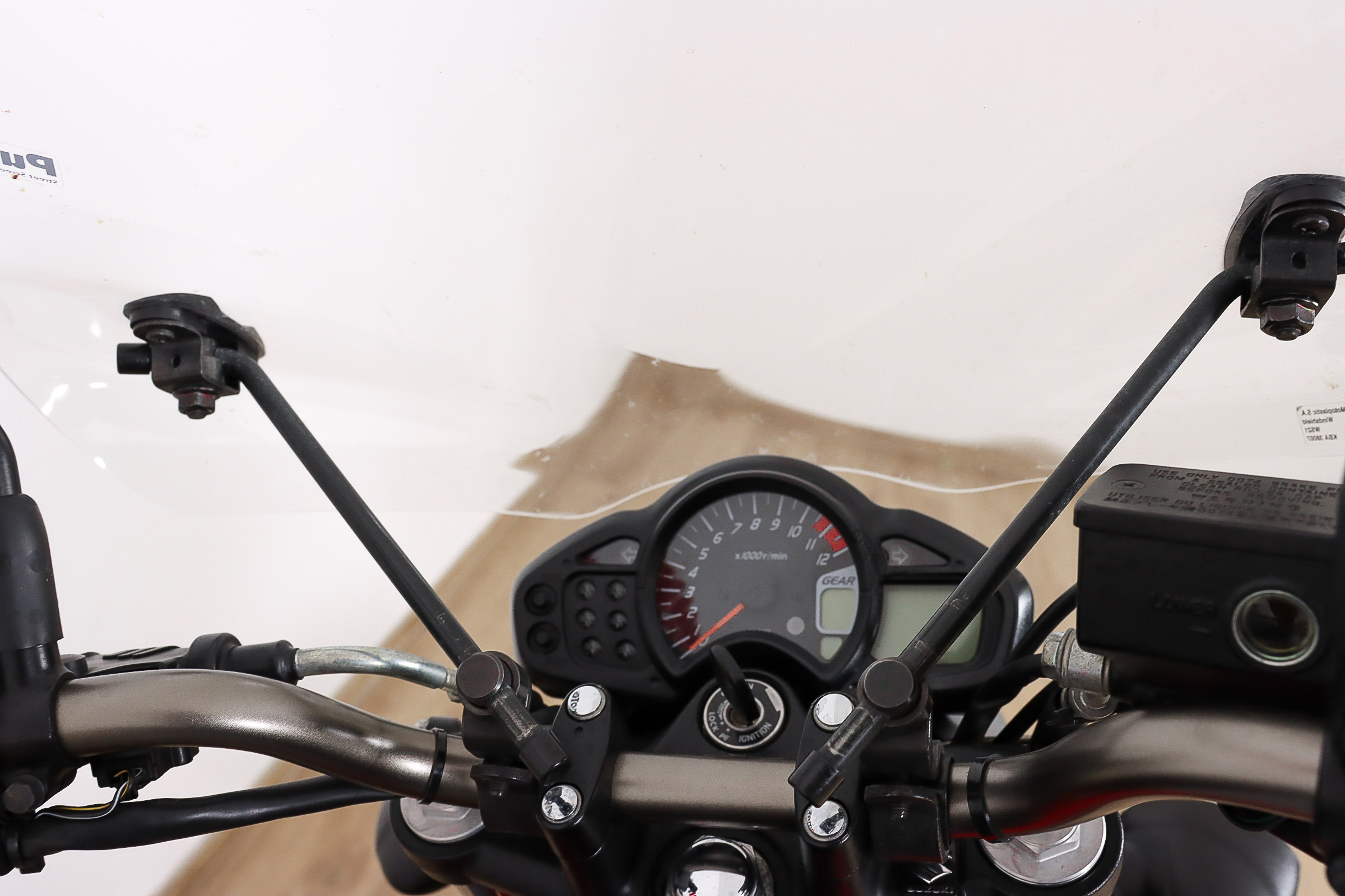 SUZUKI Gladius 650 ABSSUZUKI6 SUZUKI Gladius 650 ABSSUZUKI6